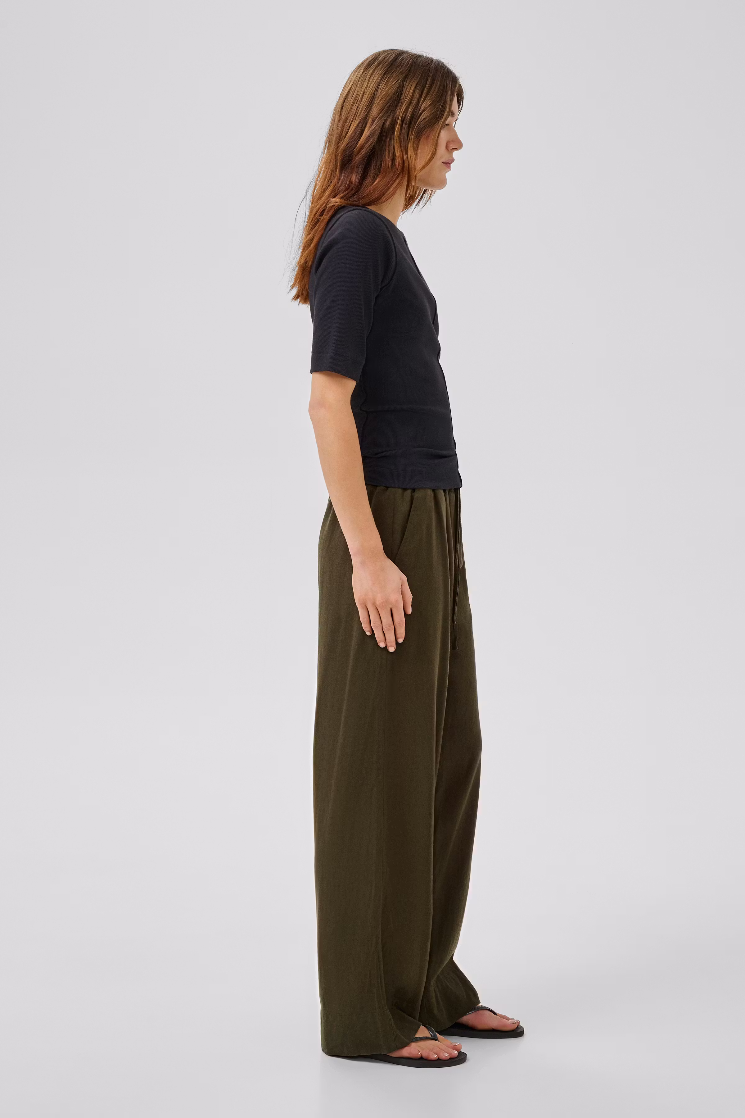 DiasMW Linen Trousers LOOKBOOK DETAIL 10704701-190414