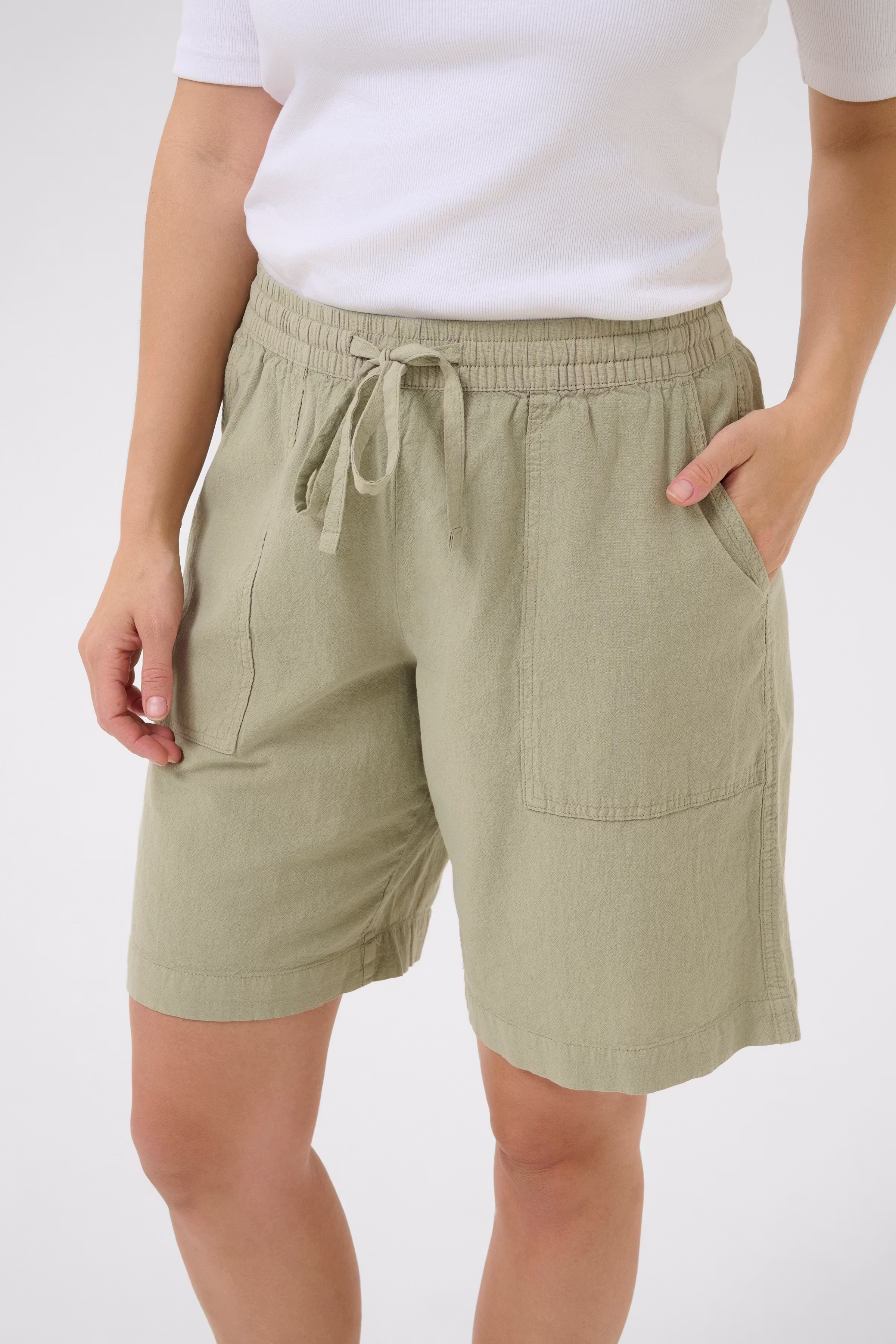 KAnaya Shorts LOOKBOOK BACK 10509502-166008