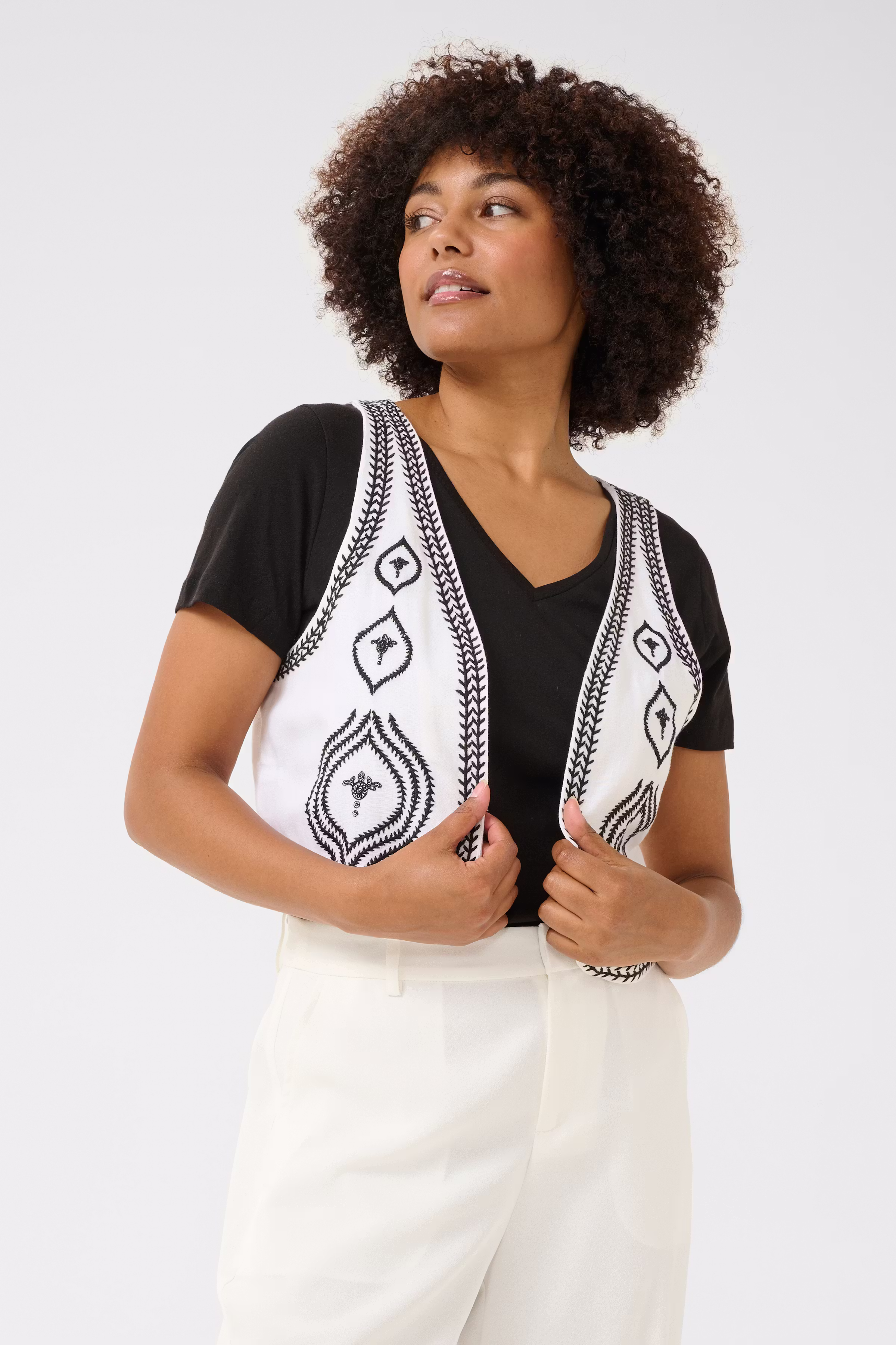 CRManju Linnen vest LOOKBOOK FRONT 10614078-108036