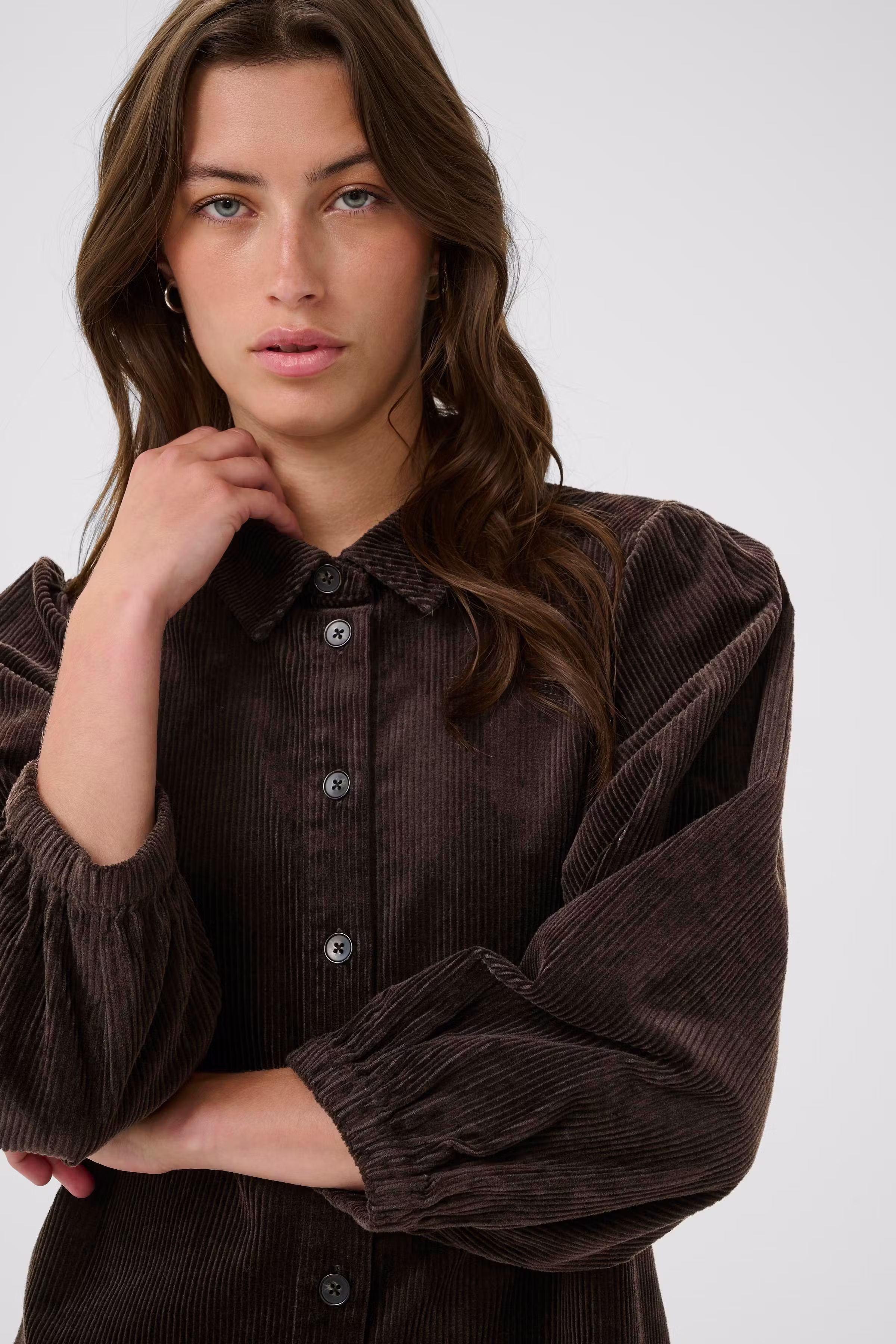 EleinaPW Cordfløyelskjole LOOKBOOK DETAIL 30310323-191018