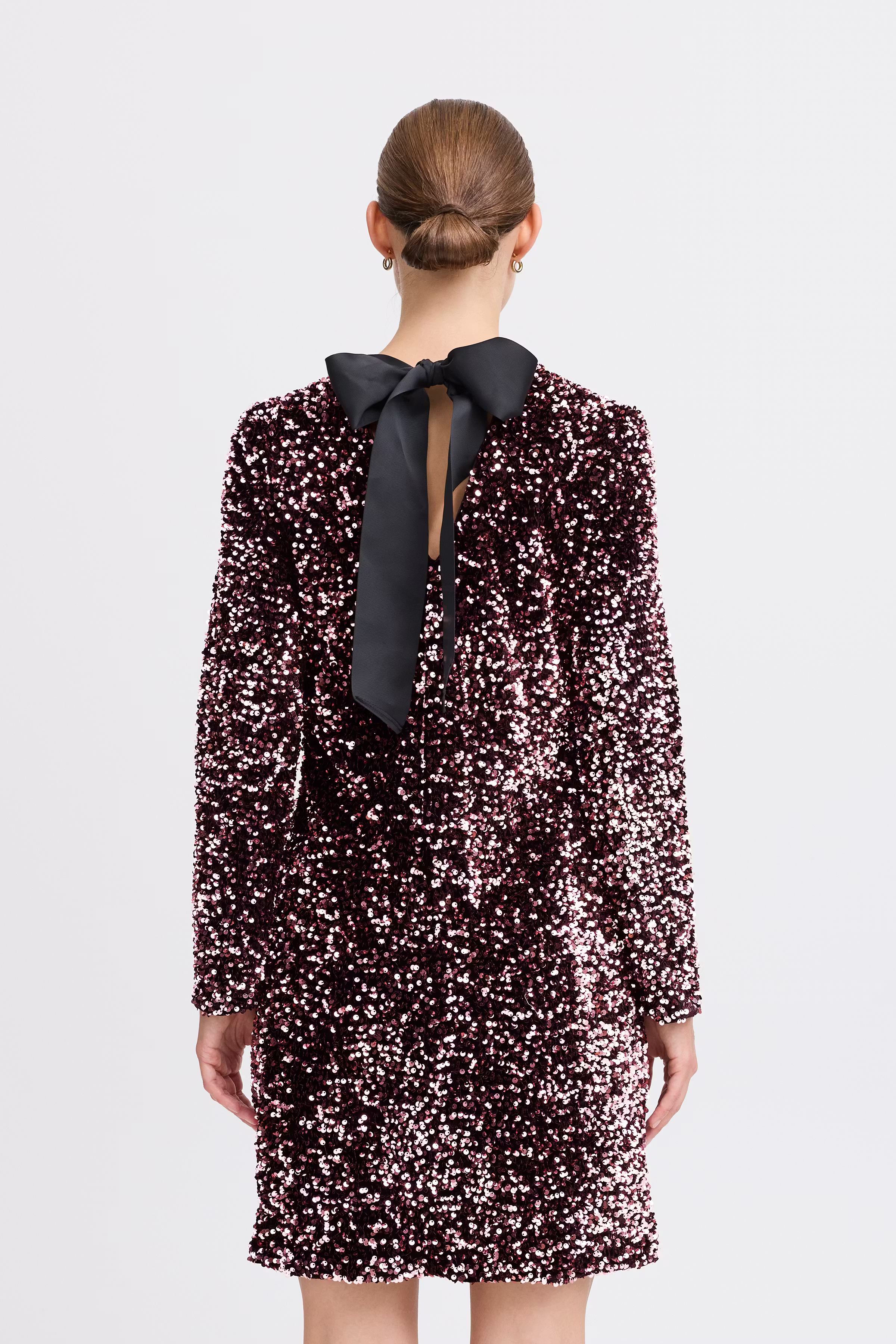 BYPAILLET Kjole LOOKBOOK BACK 20815987-204313