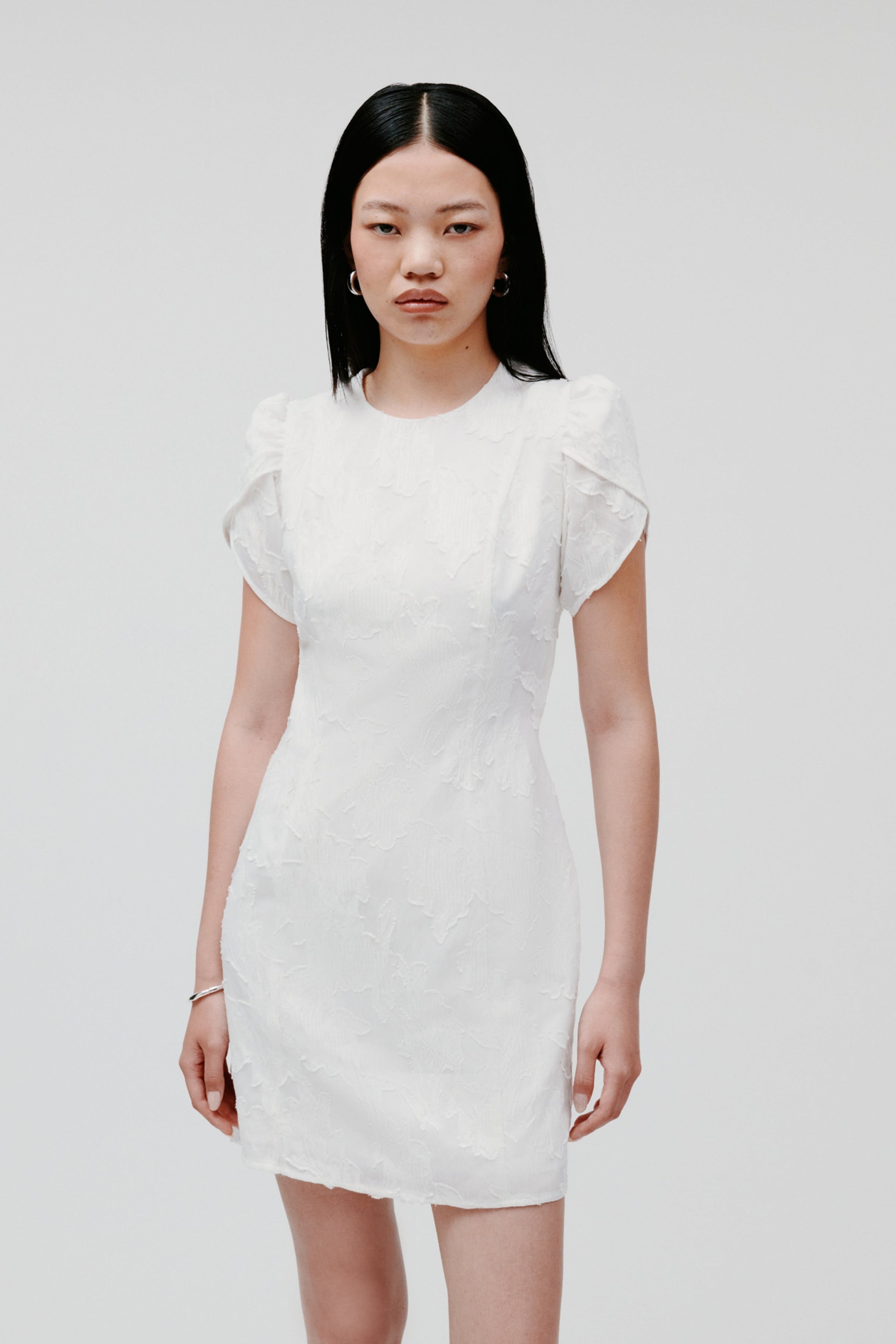 IONERISSA Kjole LOOKBOOK FRONT 30600664-WH010