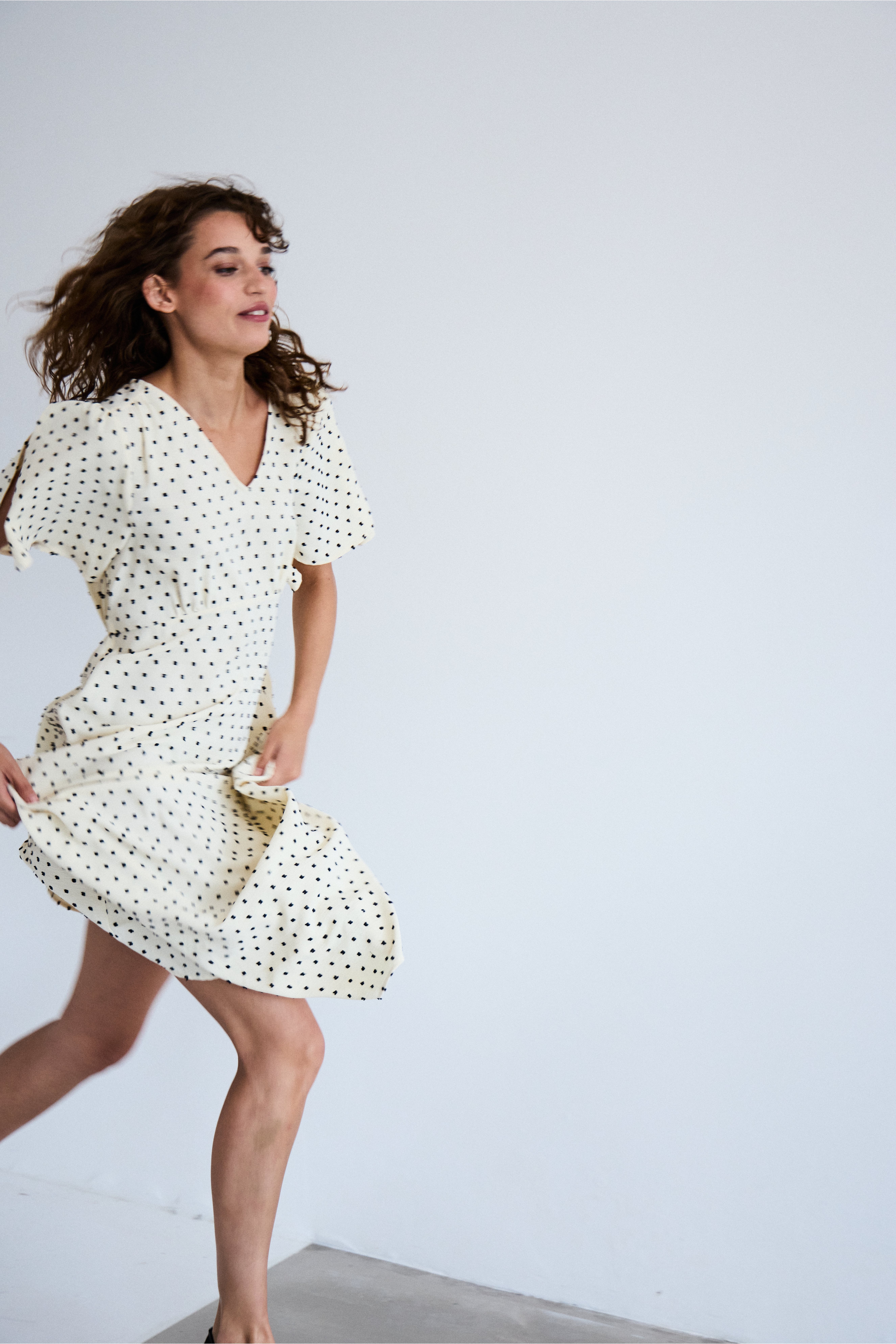 IHZABBY Dress LOCATION NONE 20122959-124301