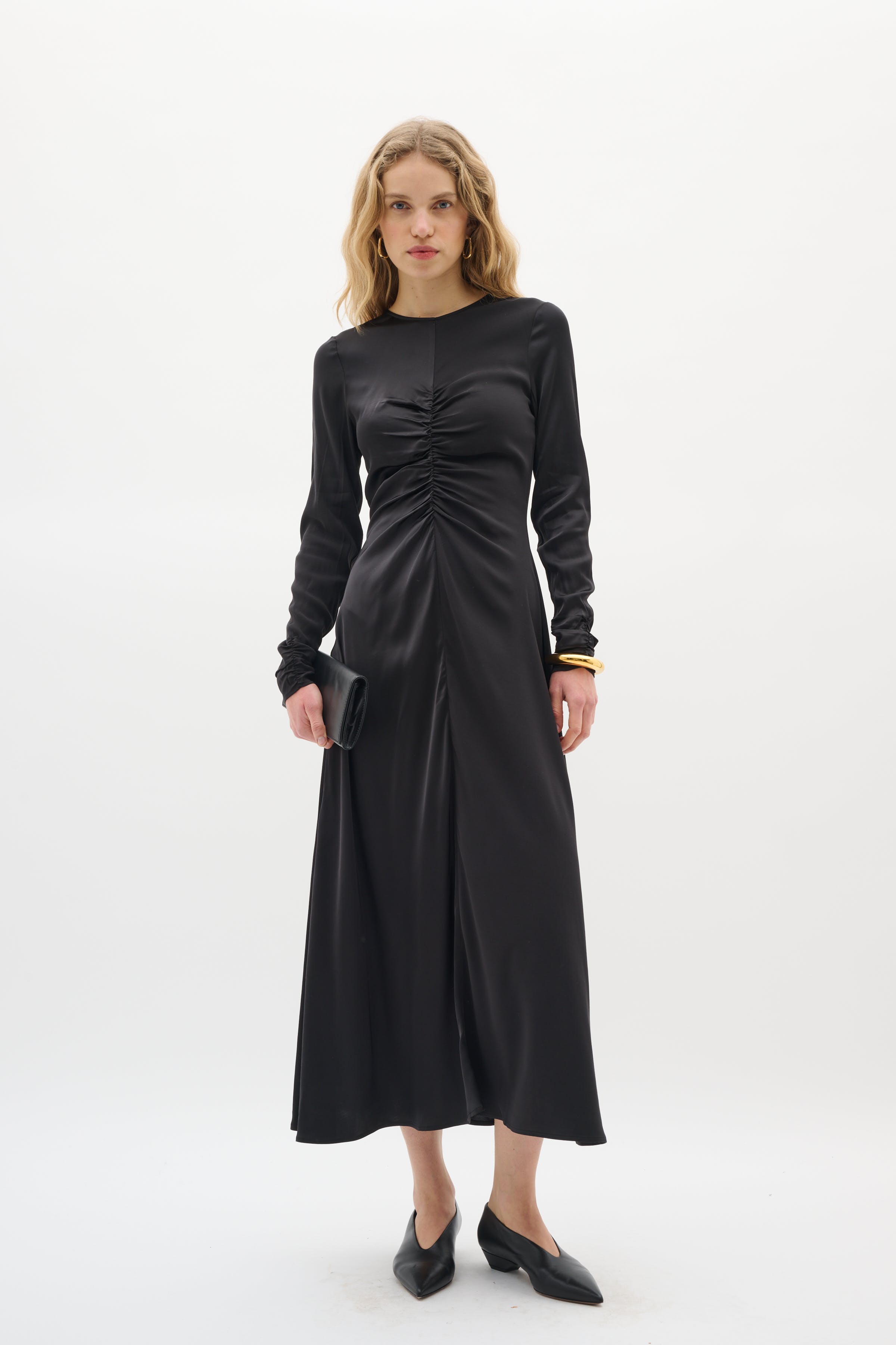 ArwenIW Dress LOOKBOOK FRONT 30110903-194008