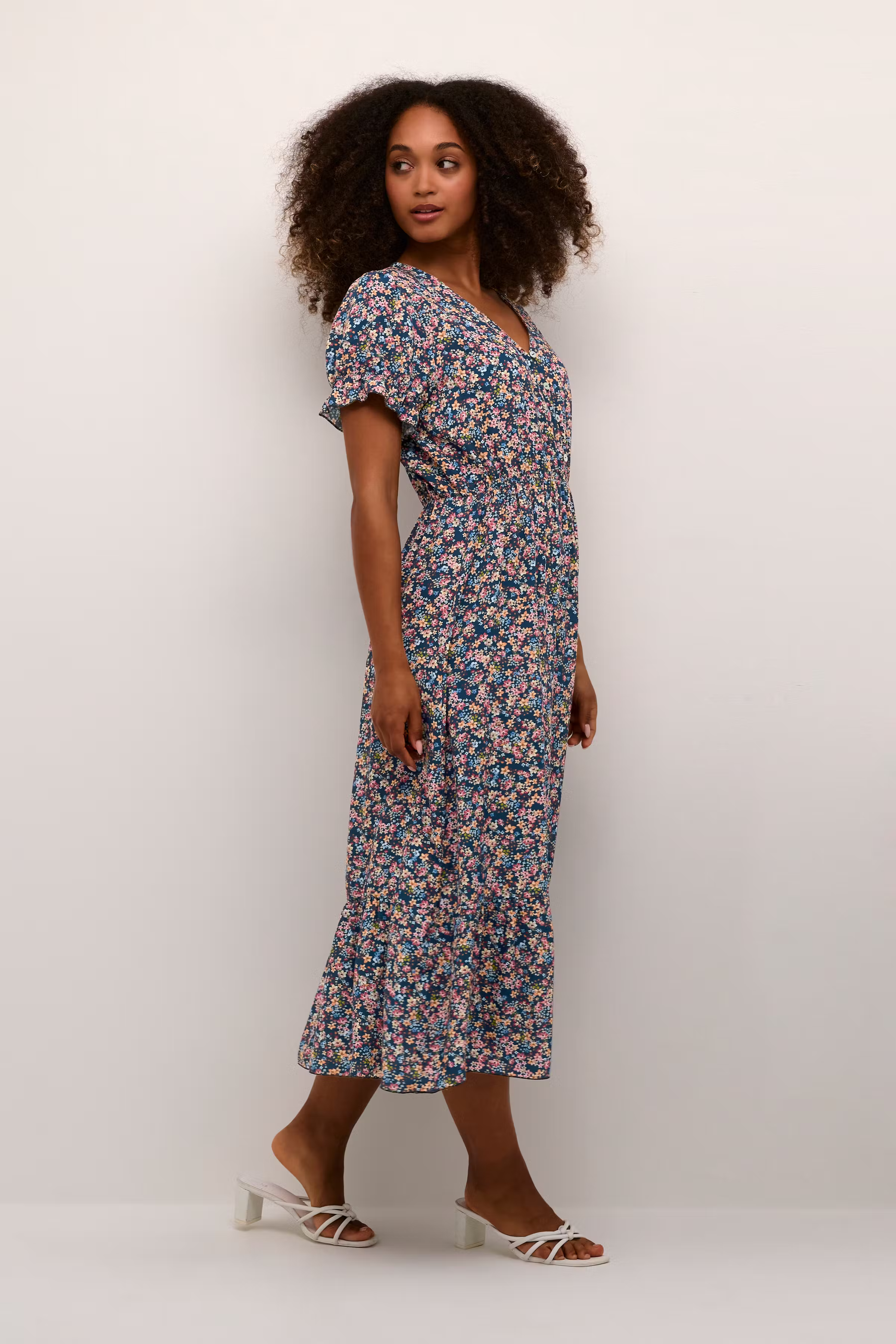 CRLina Klänning LOOKBOOK FRONT 10650818-105421