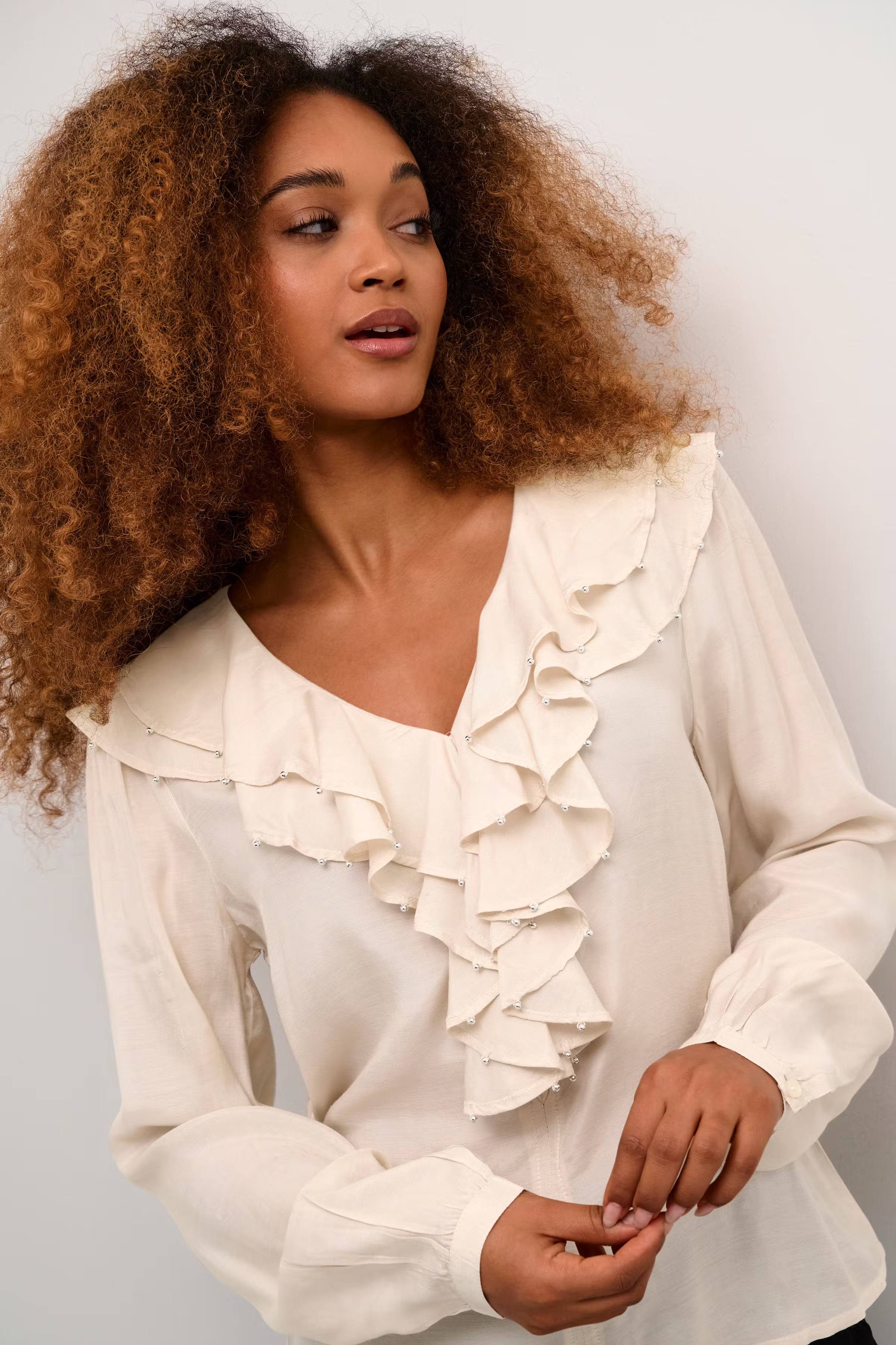 CRRinni Bluse LOOKBOOK DETAIL 10612893-130404