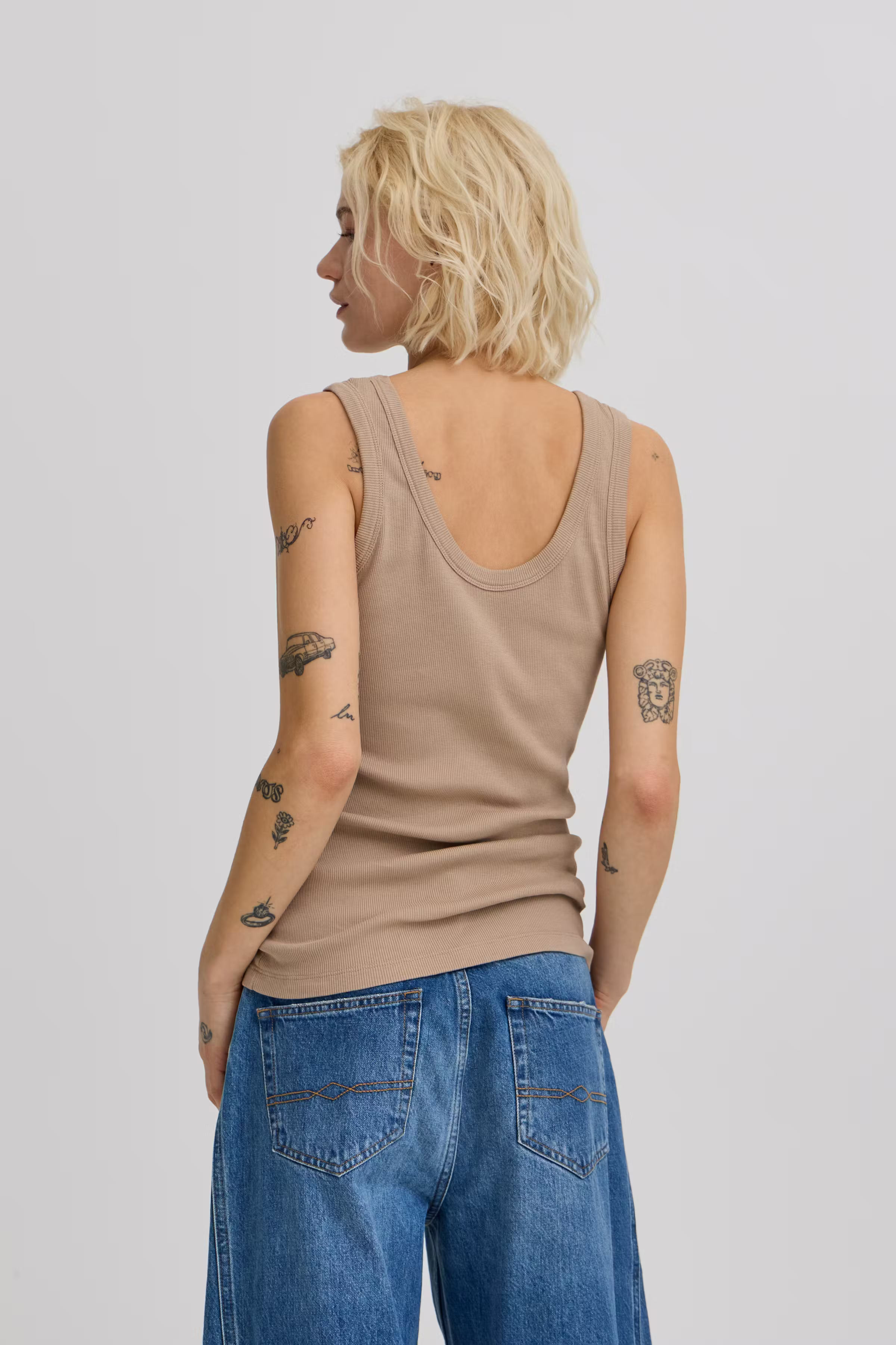 BAALTOBELLI Top LOOKBOOK BACK 50405330-171109