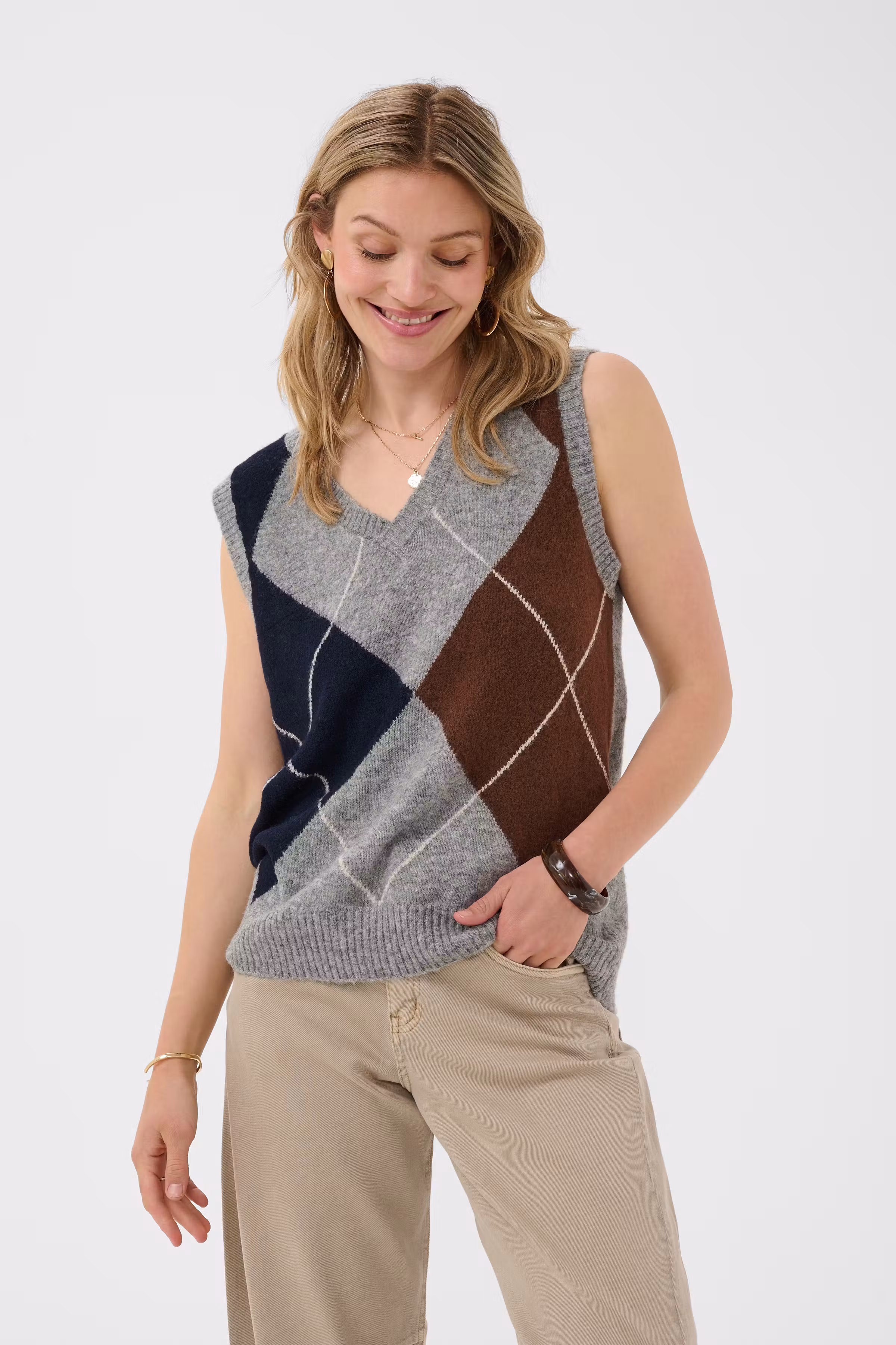 CRHope Pullunder LOOKBOOK FRONT 10615446-100391