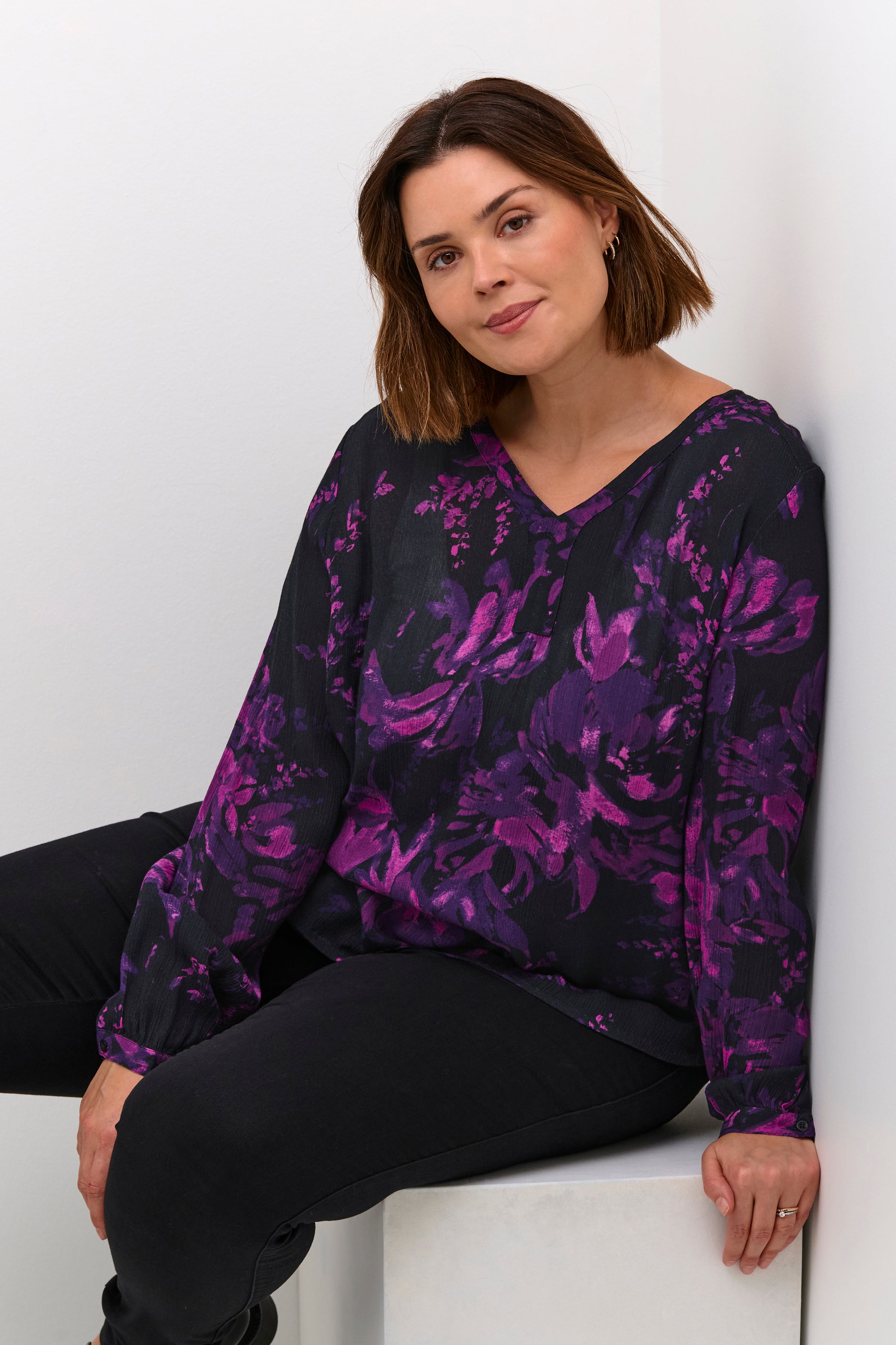 KCami Bluse LOOKBOOK DETAIL 10582024-106704
