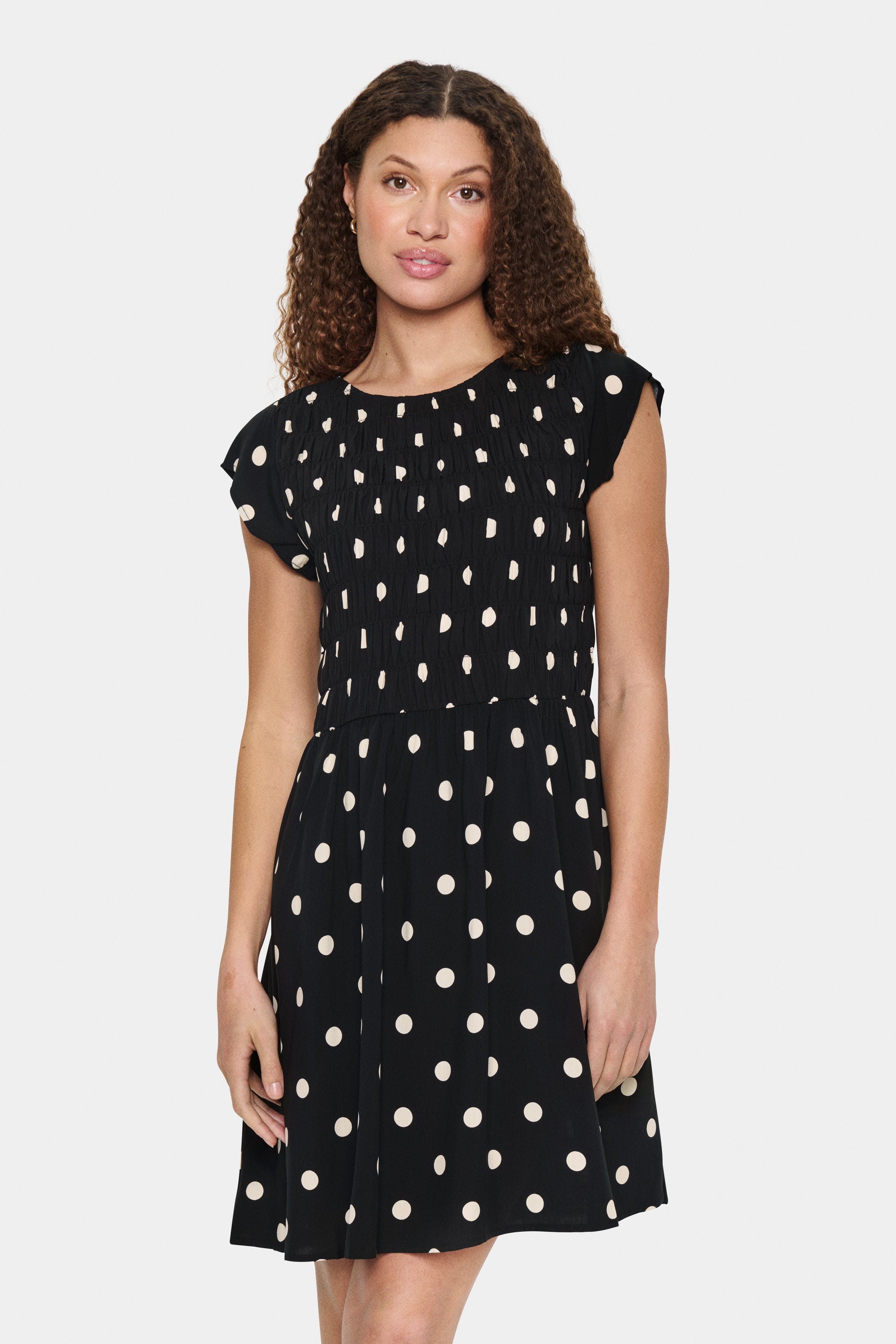 GislaSZ Kleid LOOKBOOK FRONT 30511203-303864