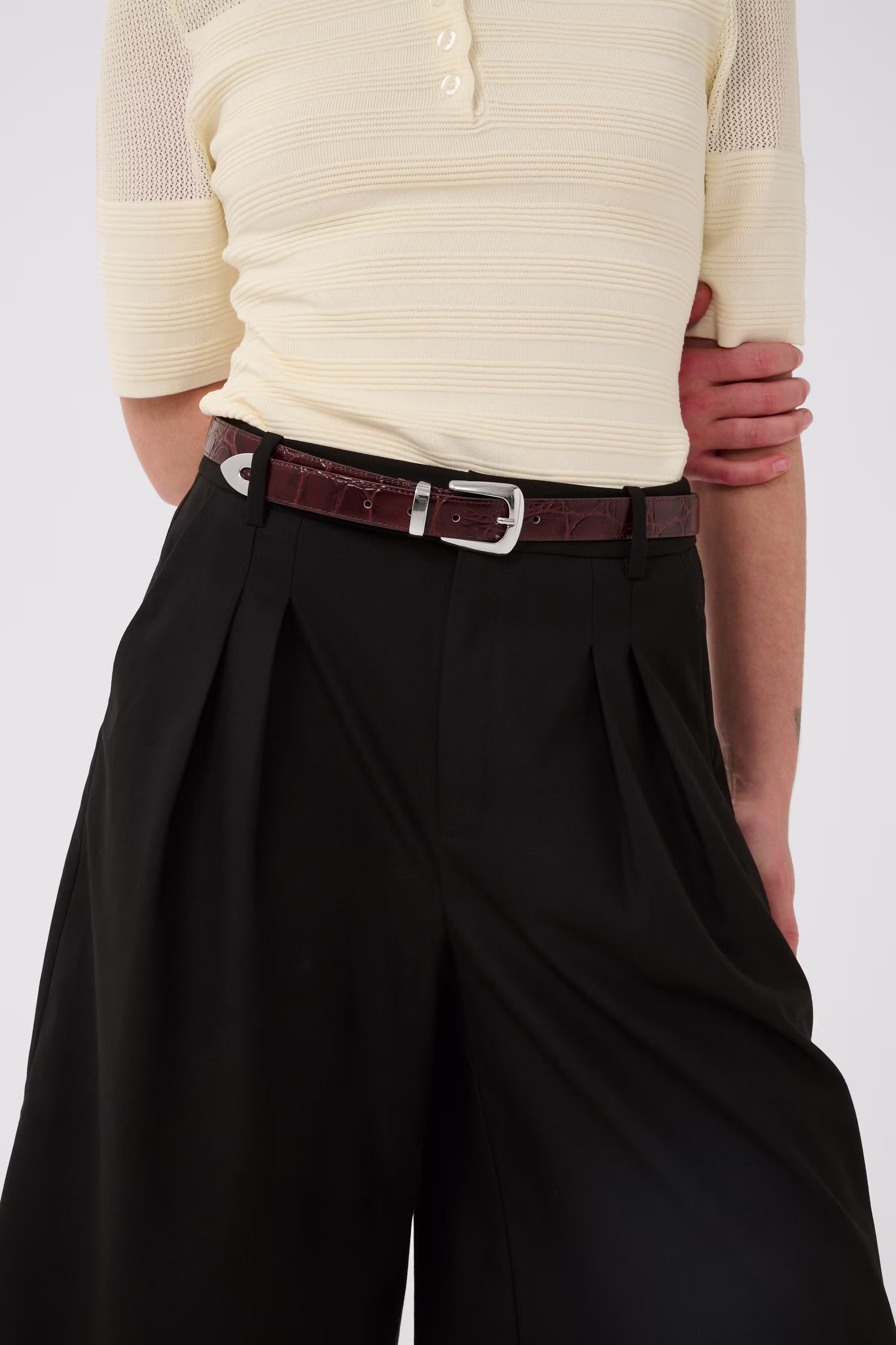 GZsuva Ledergürtel LOOKBOOK FRONT 10911356-100094