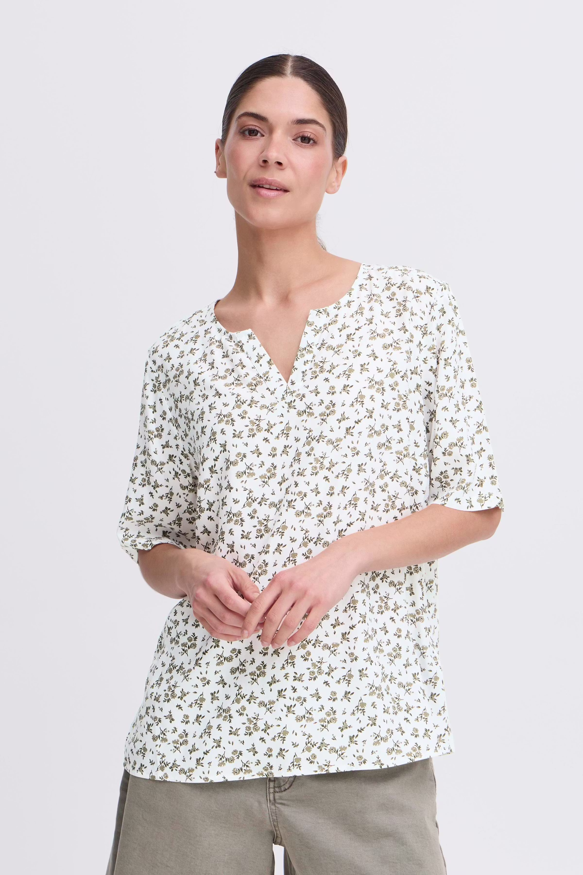 PZNELLY Bluse LOOKBOOK FRONT 50208981-205311