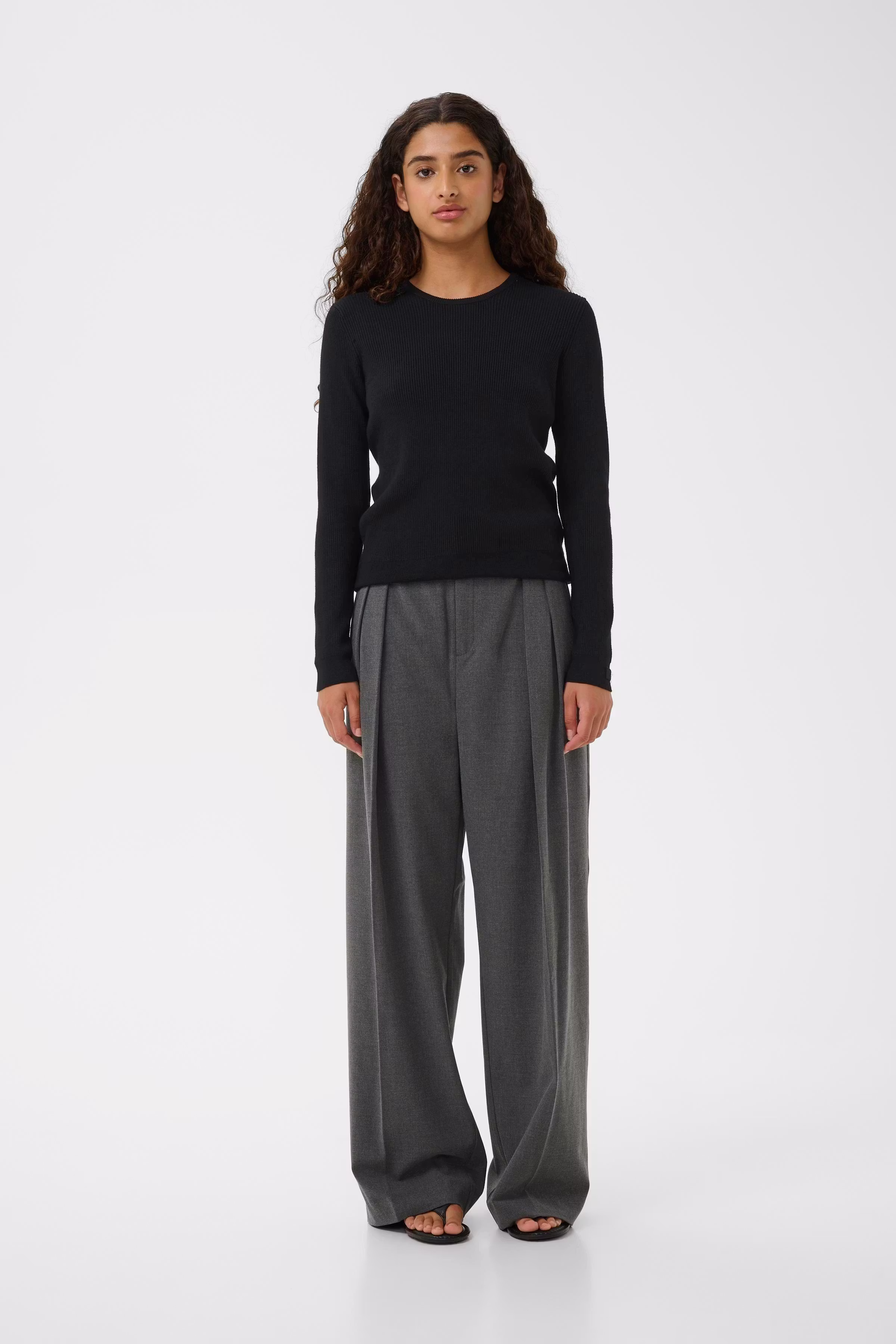 LeenahIW Pullover LOOKBOOK FRONT 30110803-194008