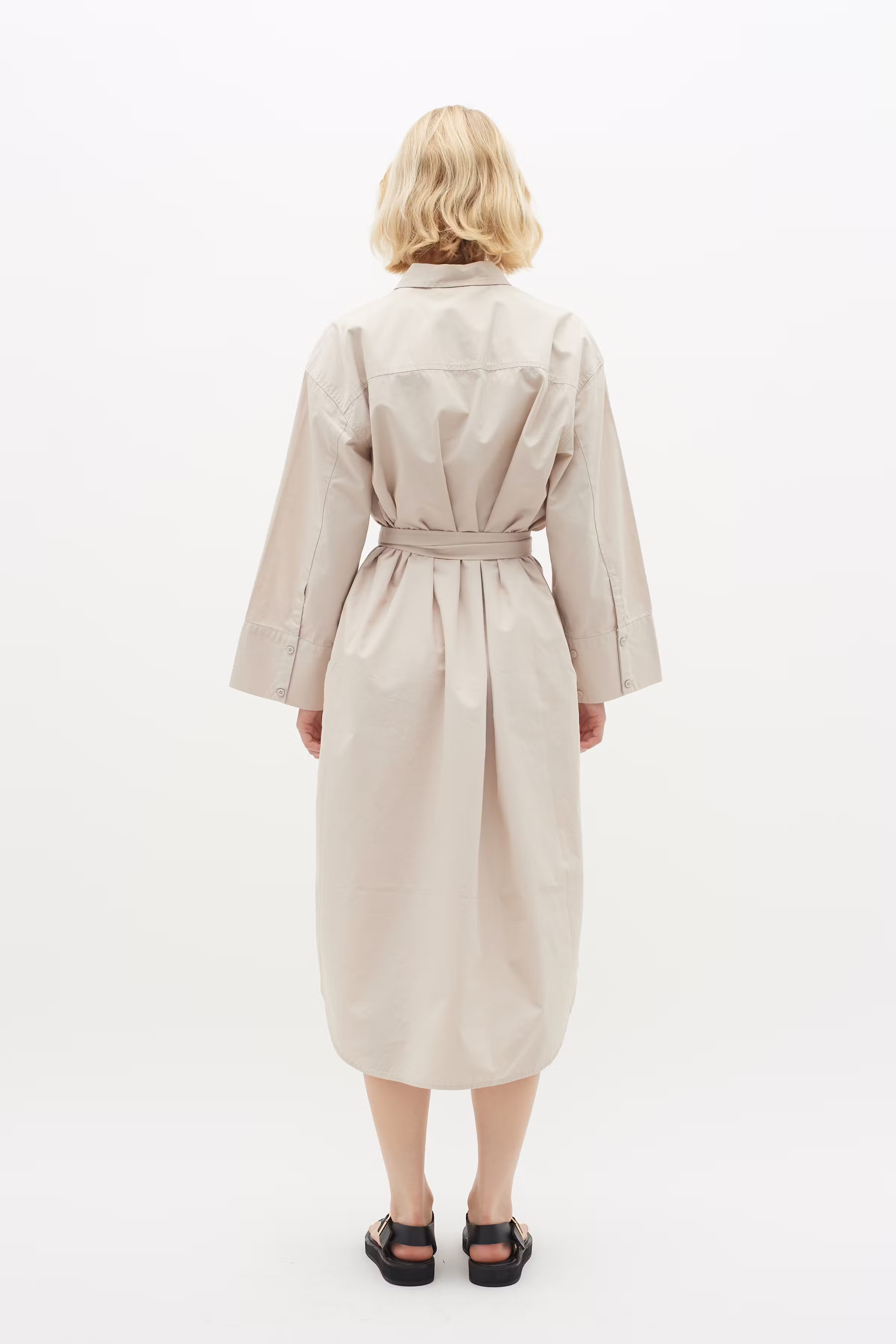 ElinaIW Kjole LOOKBOOK BACK 30109305-130403