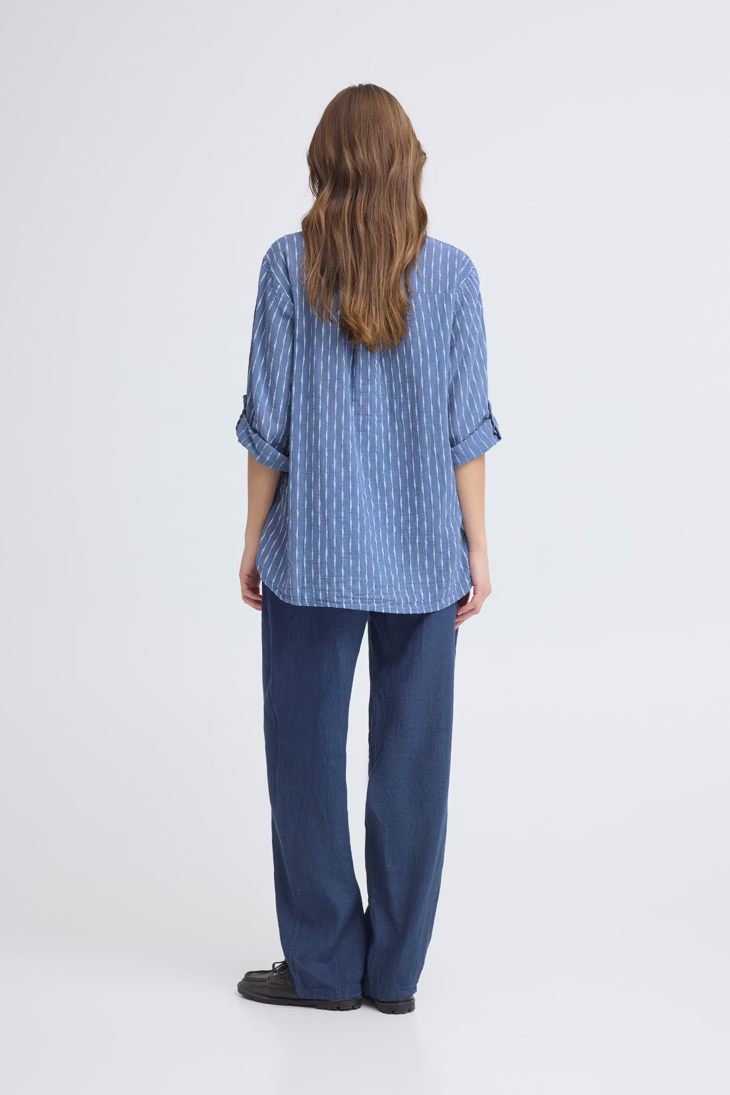 SBALEXIA Blouse LOOKBOOK BACK 22101158-173917