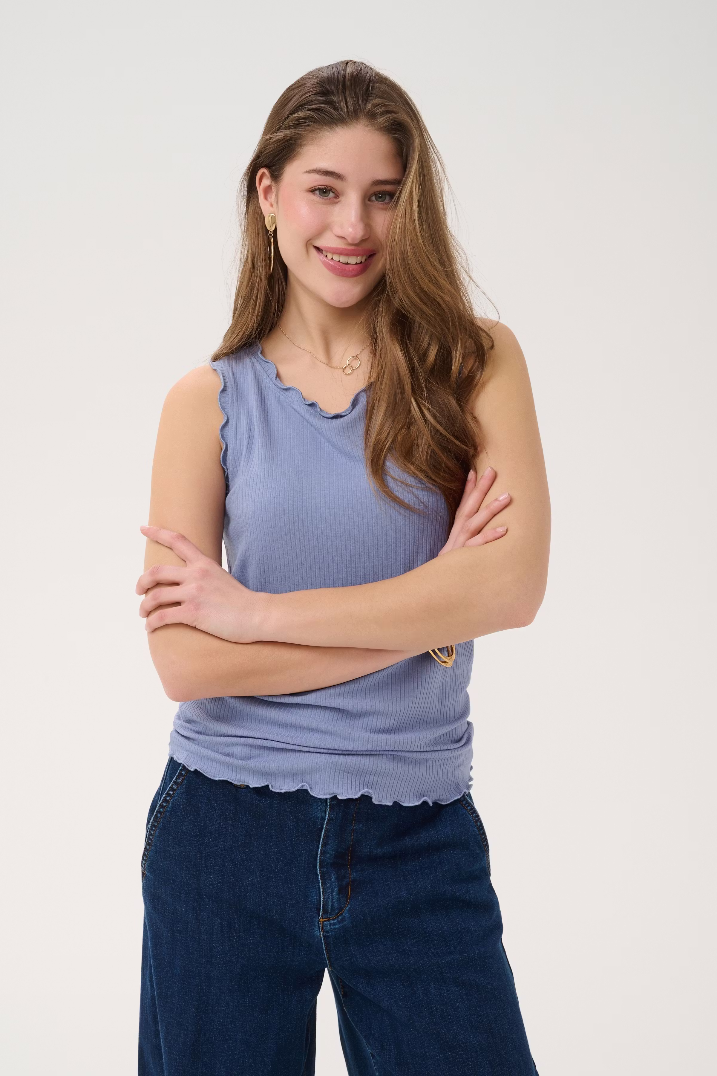 CRRibba Top LOOKBOOK FRONT 10612459-173917
