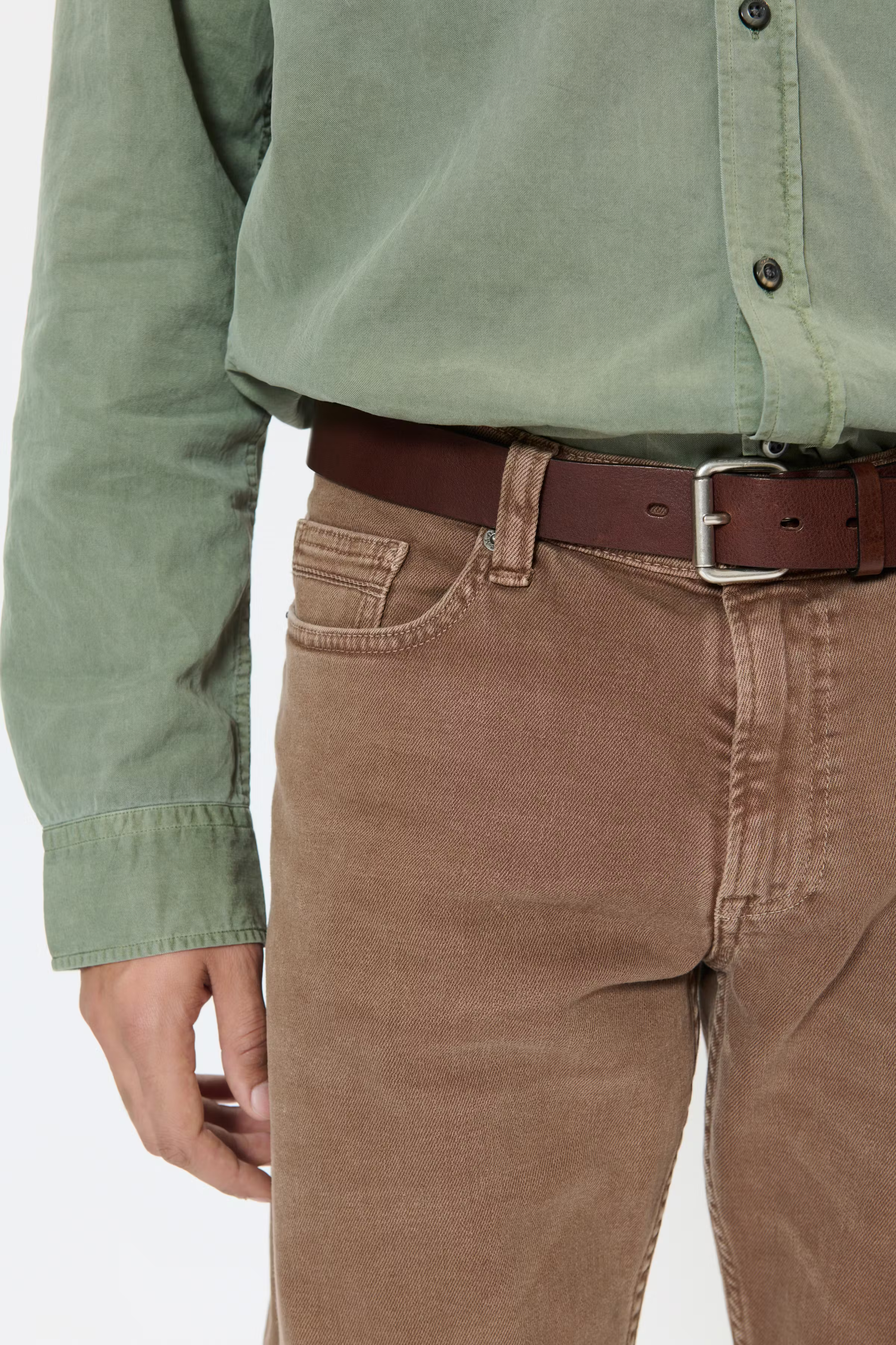 MAMike Hose LOOKBOOK DETAIL 30208857-190809