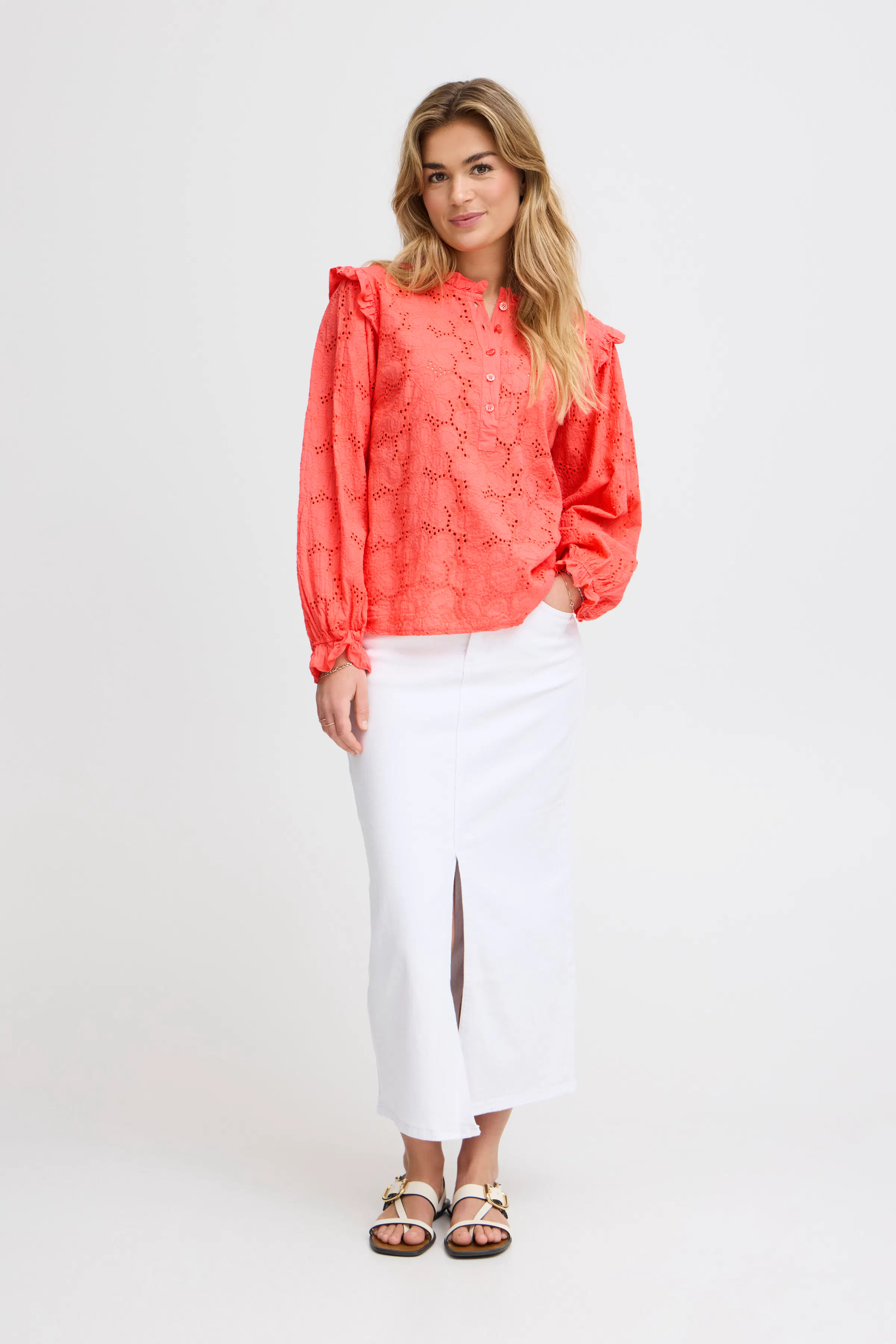 SBCLAIRA Bluse LOOKBOOK FRONT 22100566-171643