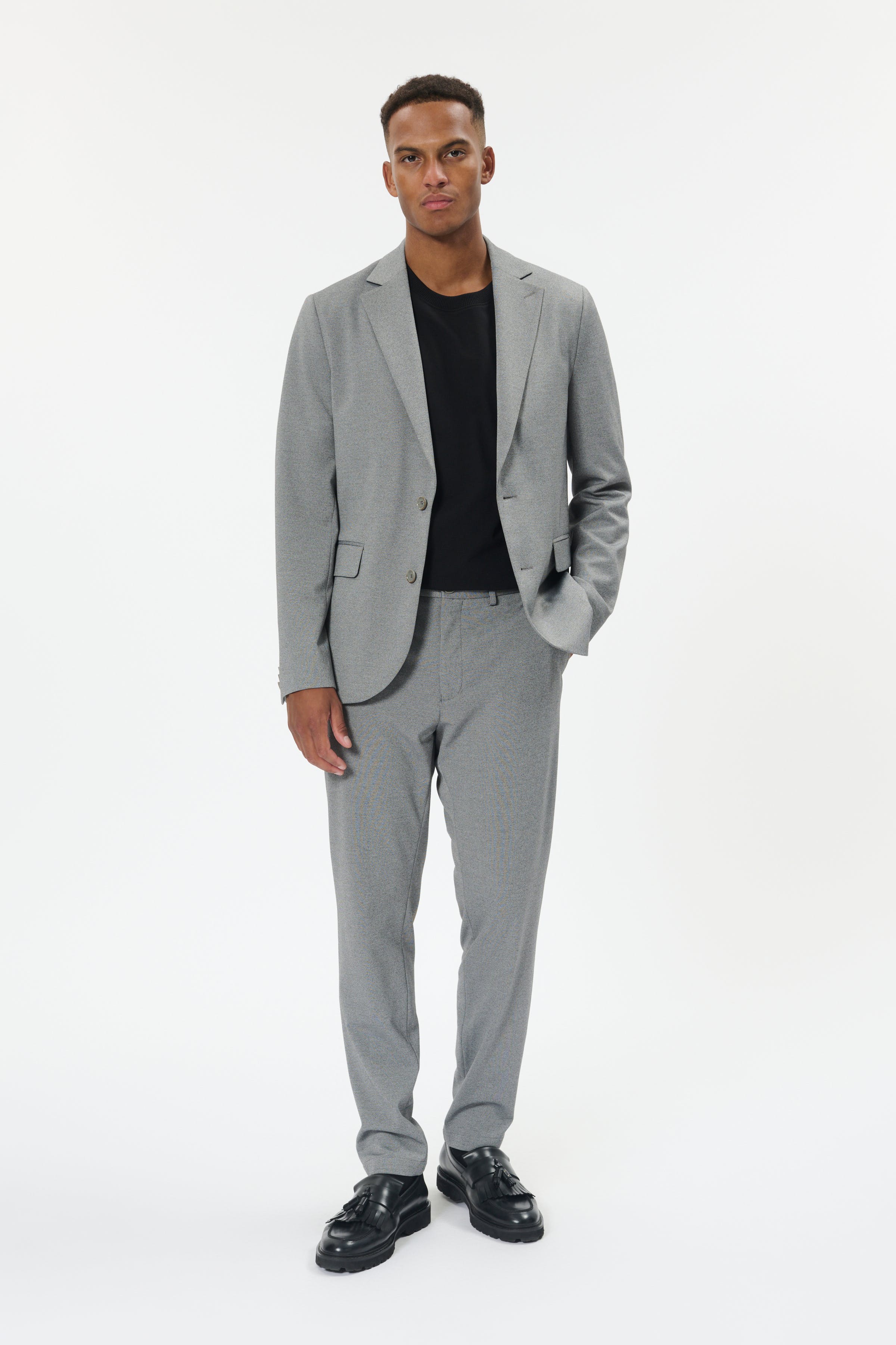 MAliam Bukser LOOKBOOK FRONT 30208802-300272