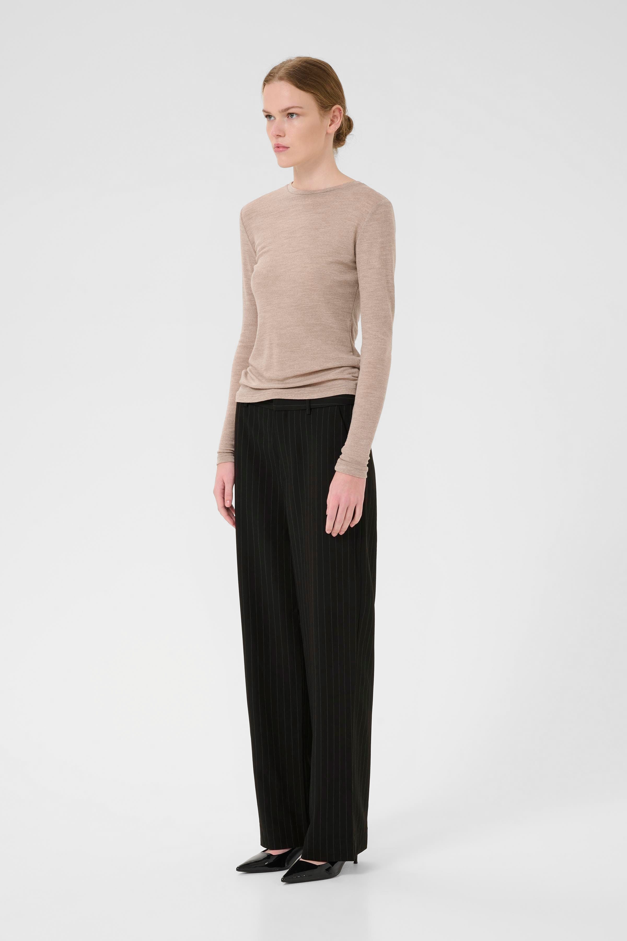 JoelleGZ Trousers LOOKBOOK FRONT 10909020-105657