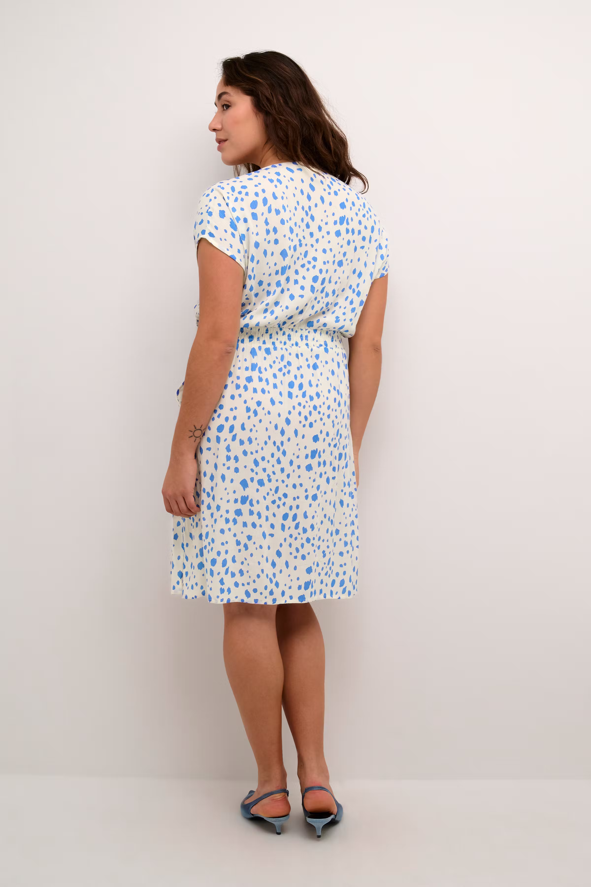 KAjenn Kjole LOOKBOOK BACK 10507269-106366