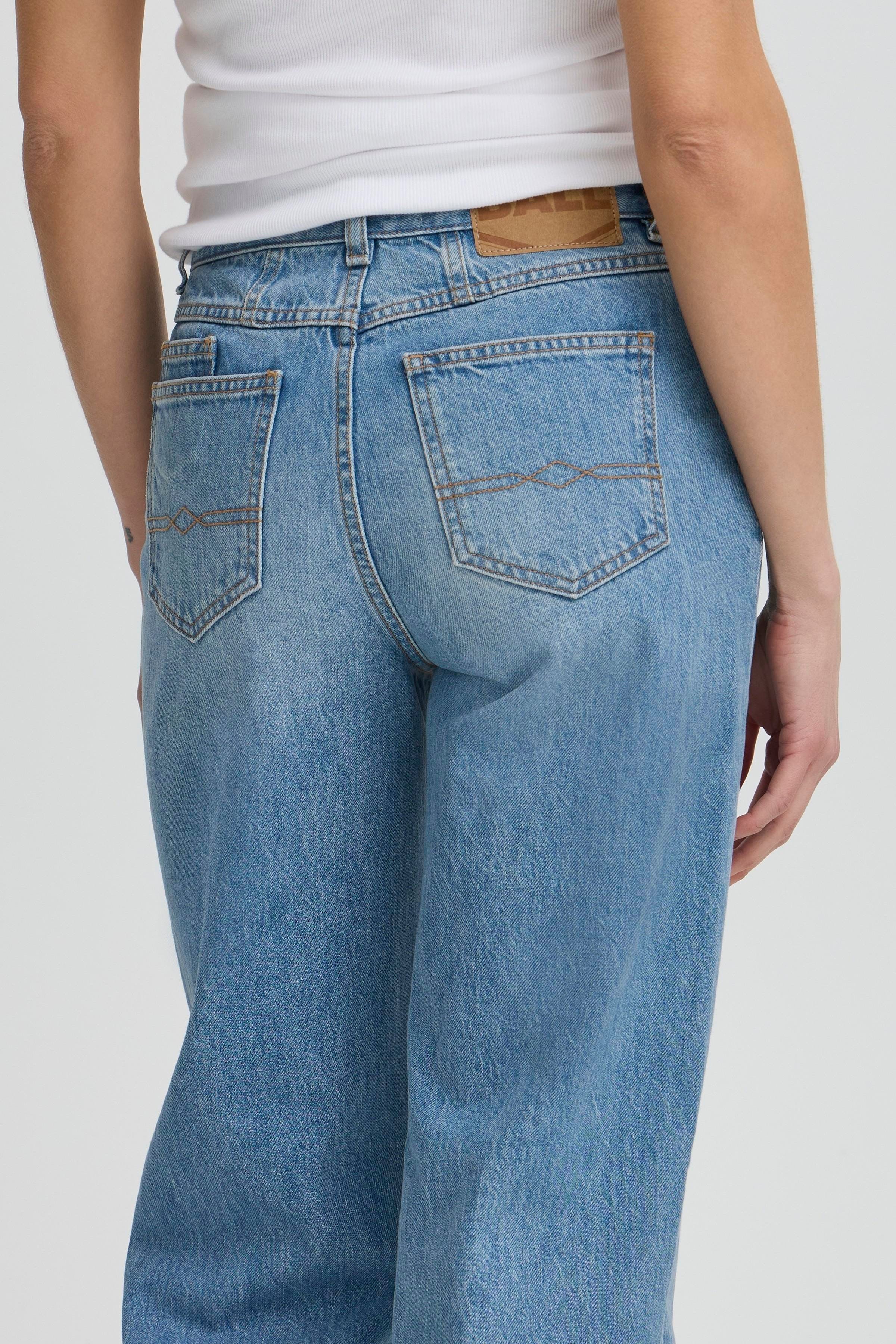 BASERENA Jeans LOOKBOOK DETAIL 50405079-204026