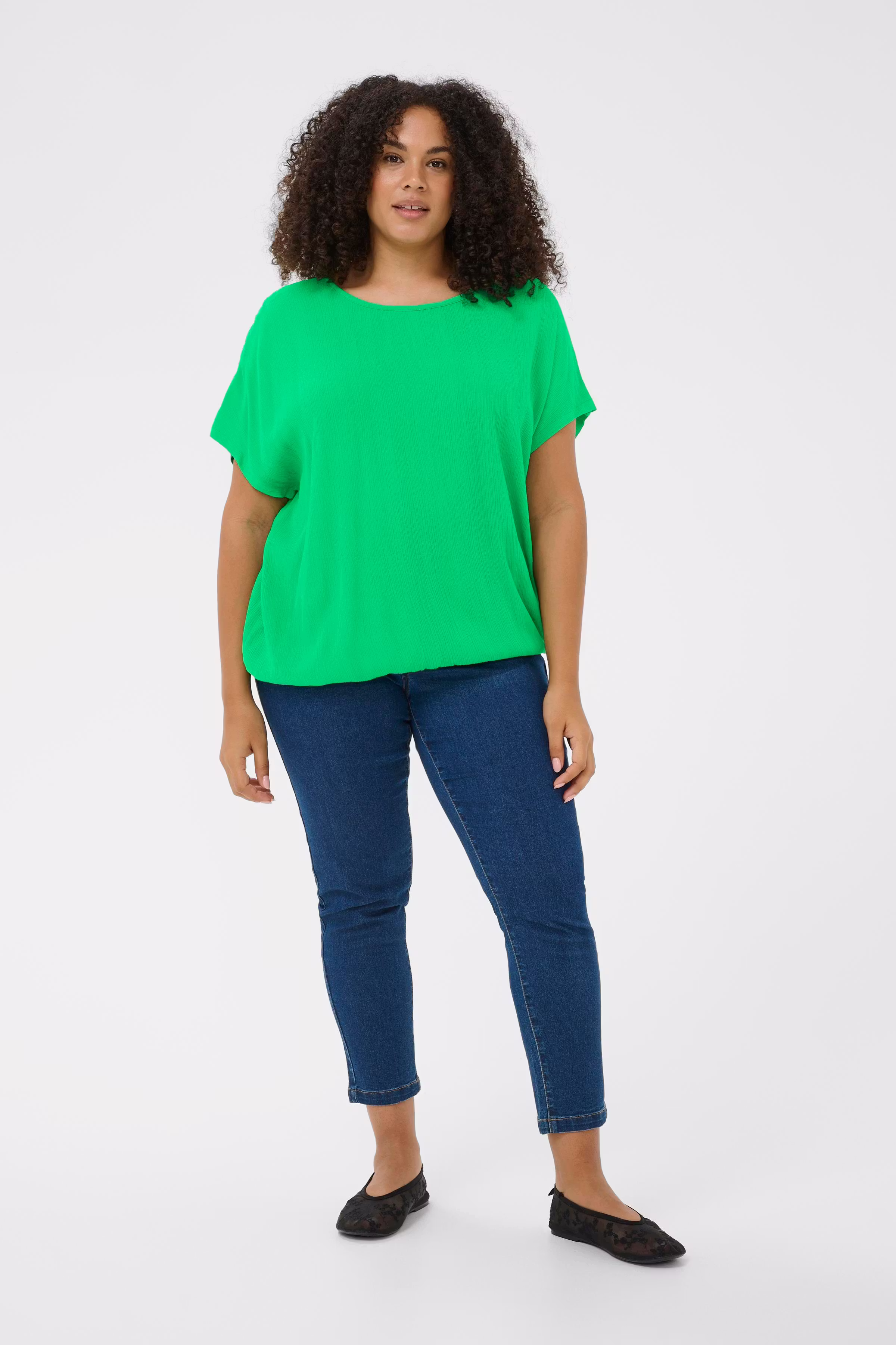 KCami Blouse LOOKBOOK FRONT 10580267-155534