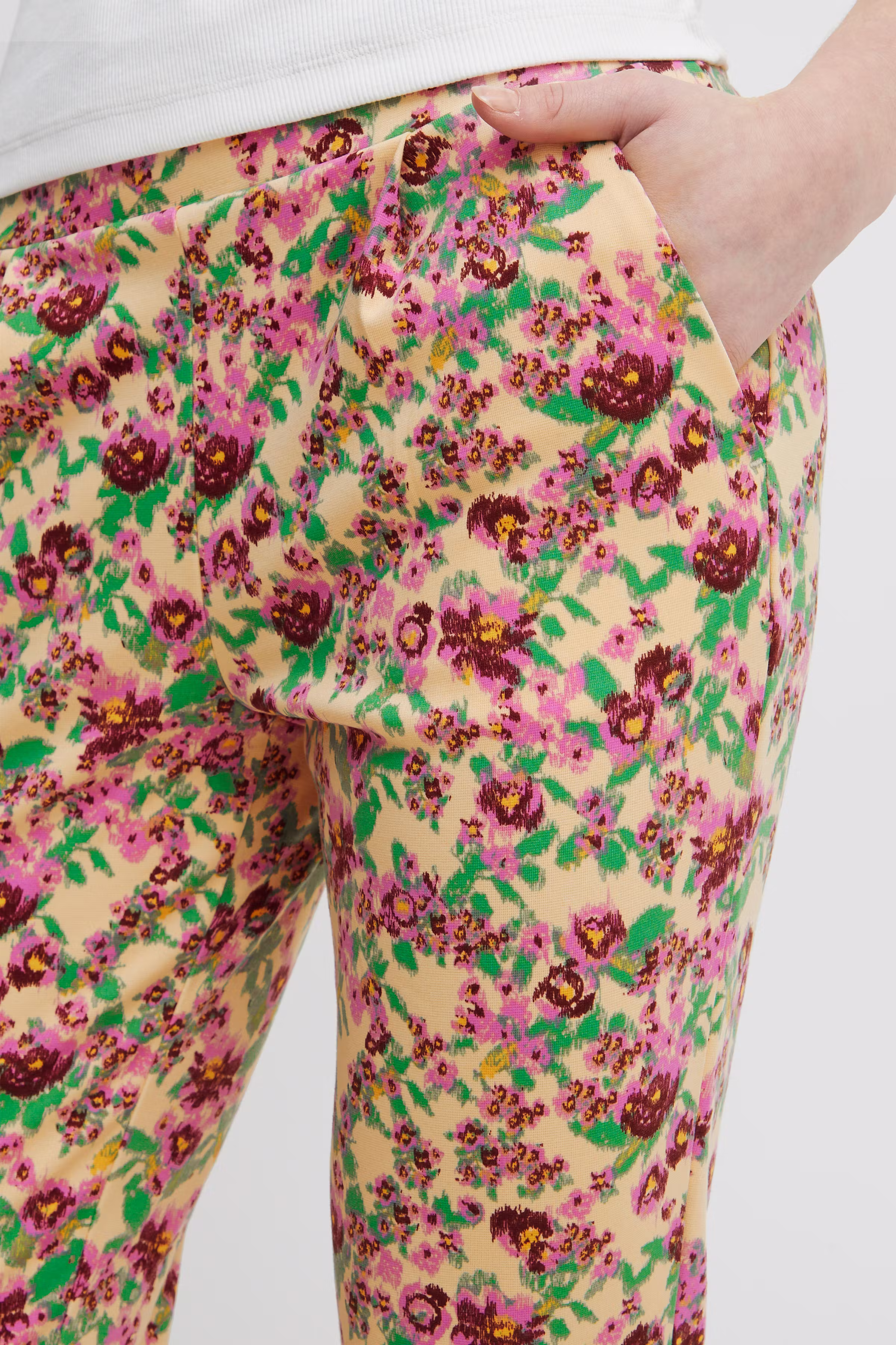 IHKATE Trousers LOOKBOOK DETAIL 20118568-201850