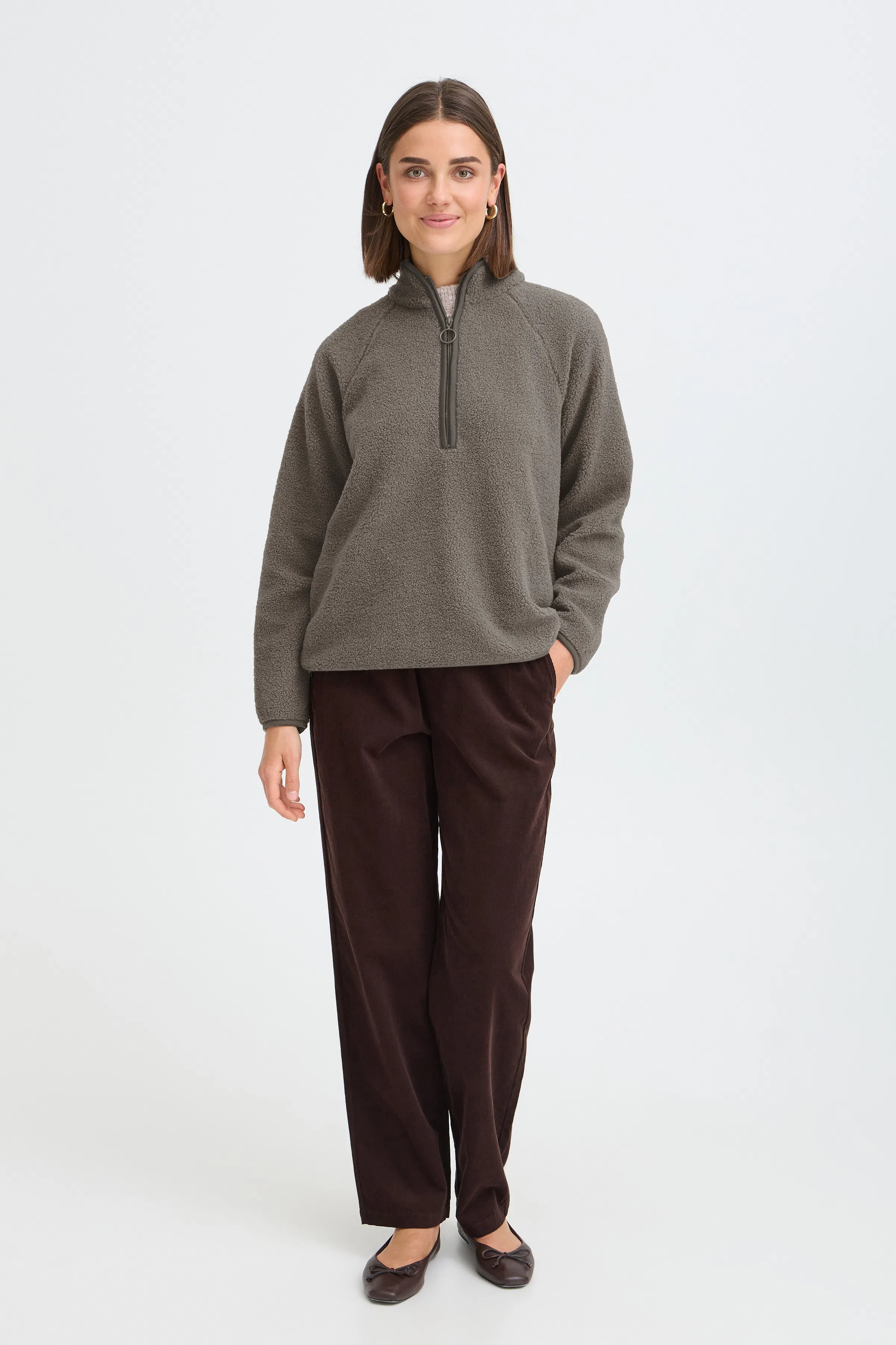 FRTENYA Pullover LOOKBOOK FRONT 20618526-181210