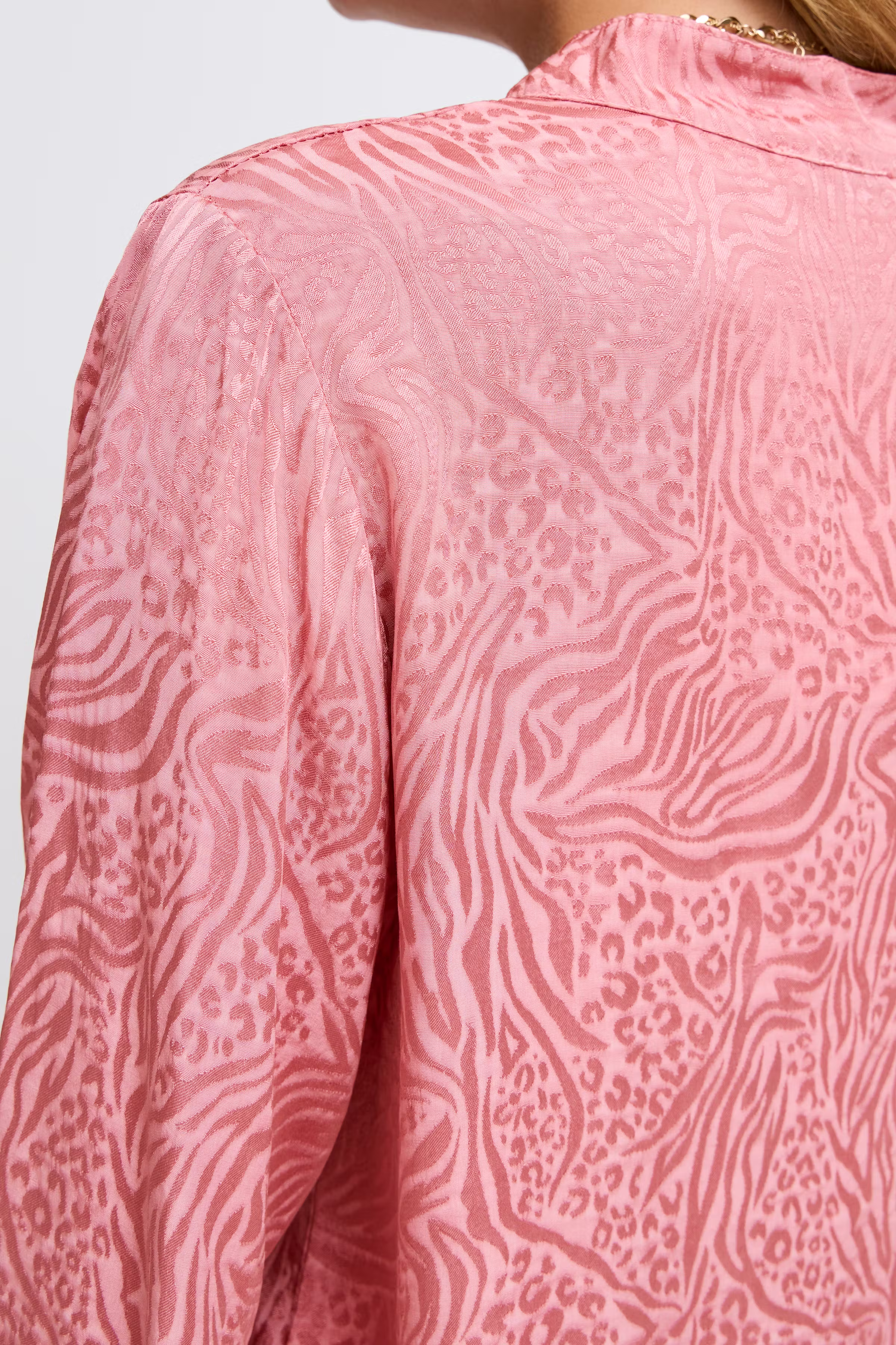 SBBAZE Bluse LOOKBOOK DETAIL 22100763-171512