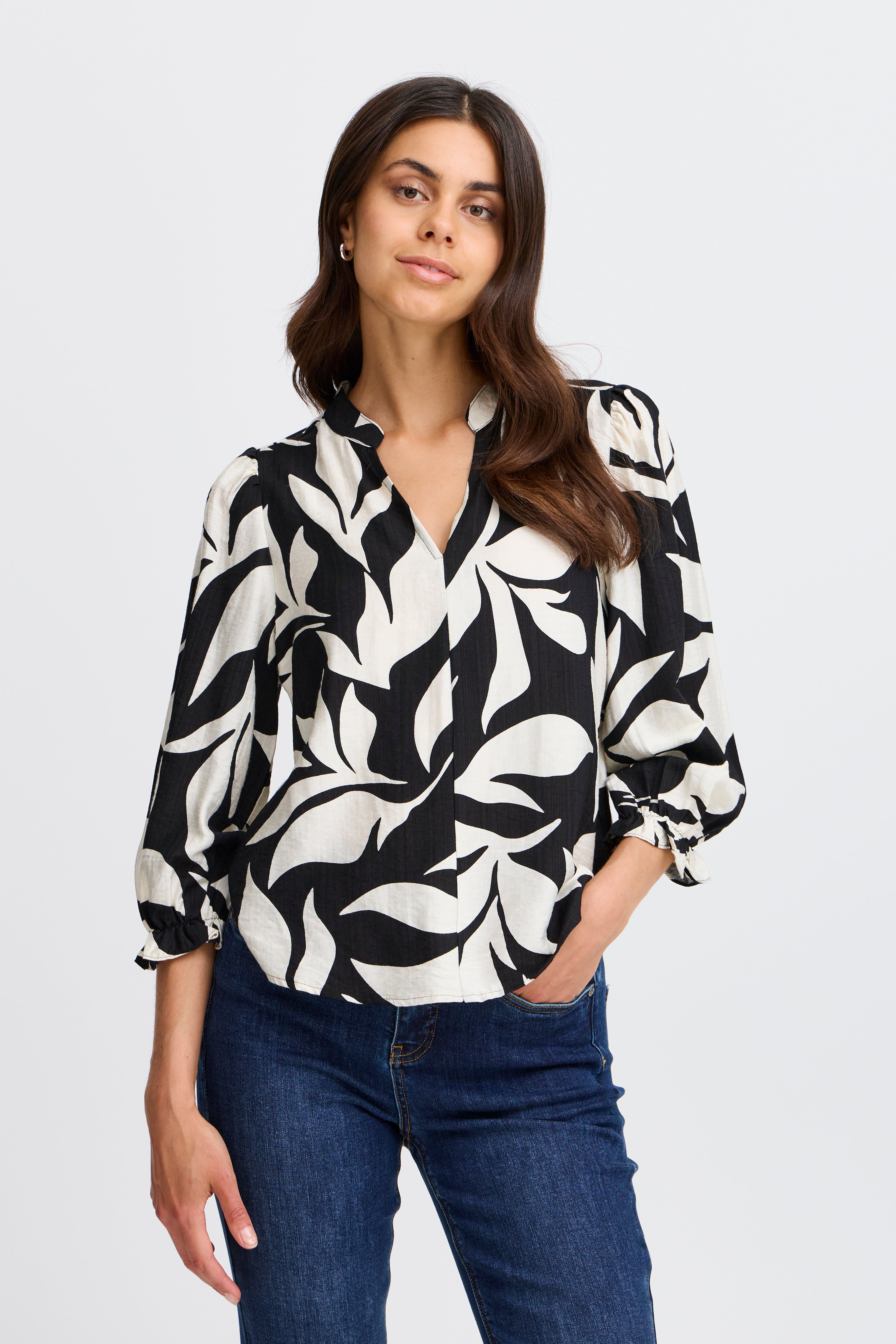 FXJUDIE Bluse LOOKBOOK FRONT 20615843-204904