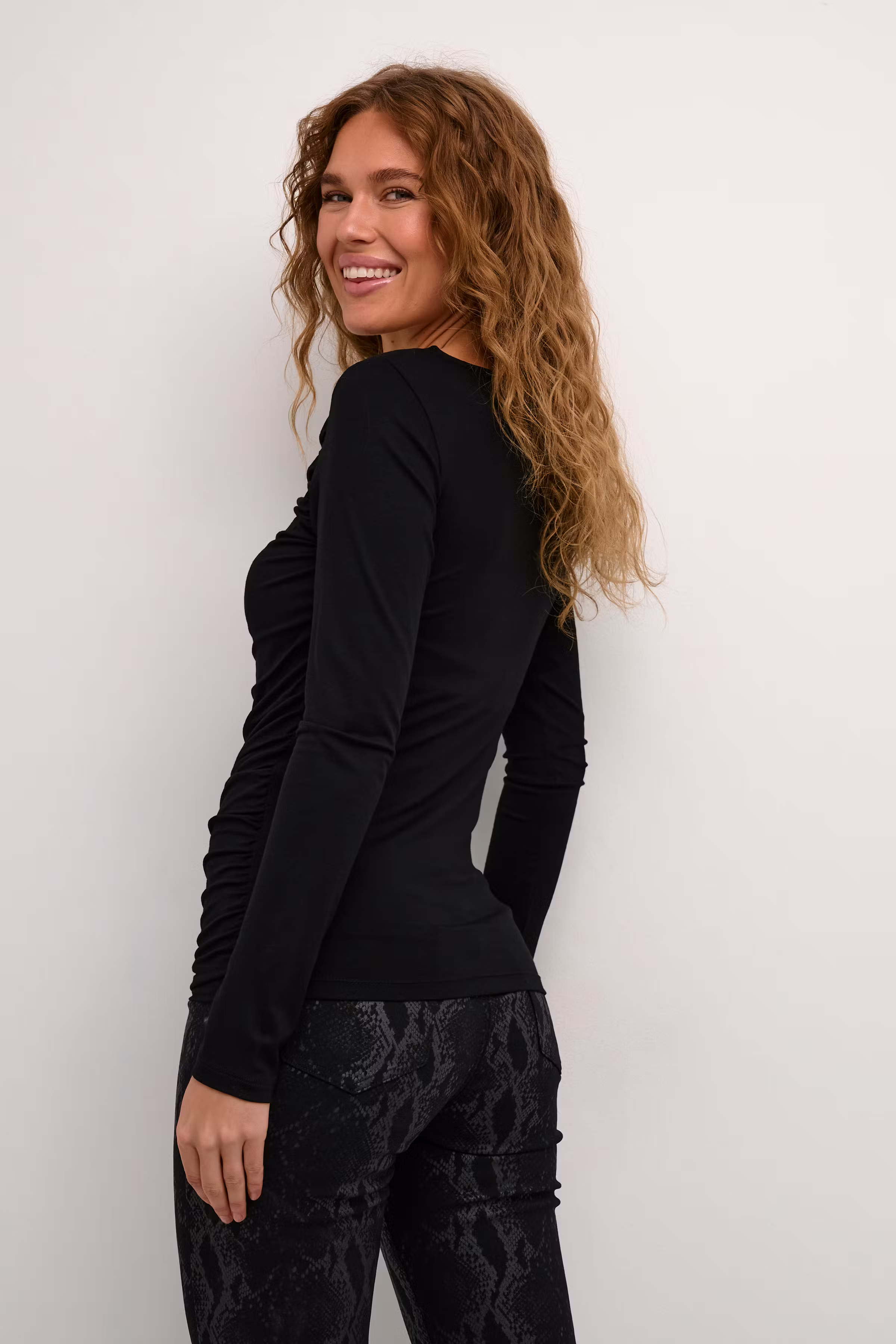 KAlotte Bluse LOOKBOOK BACK 10509167-100121