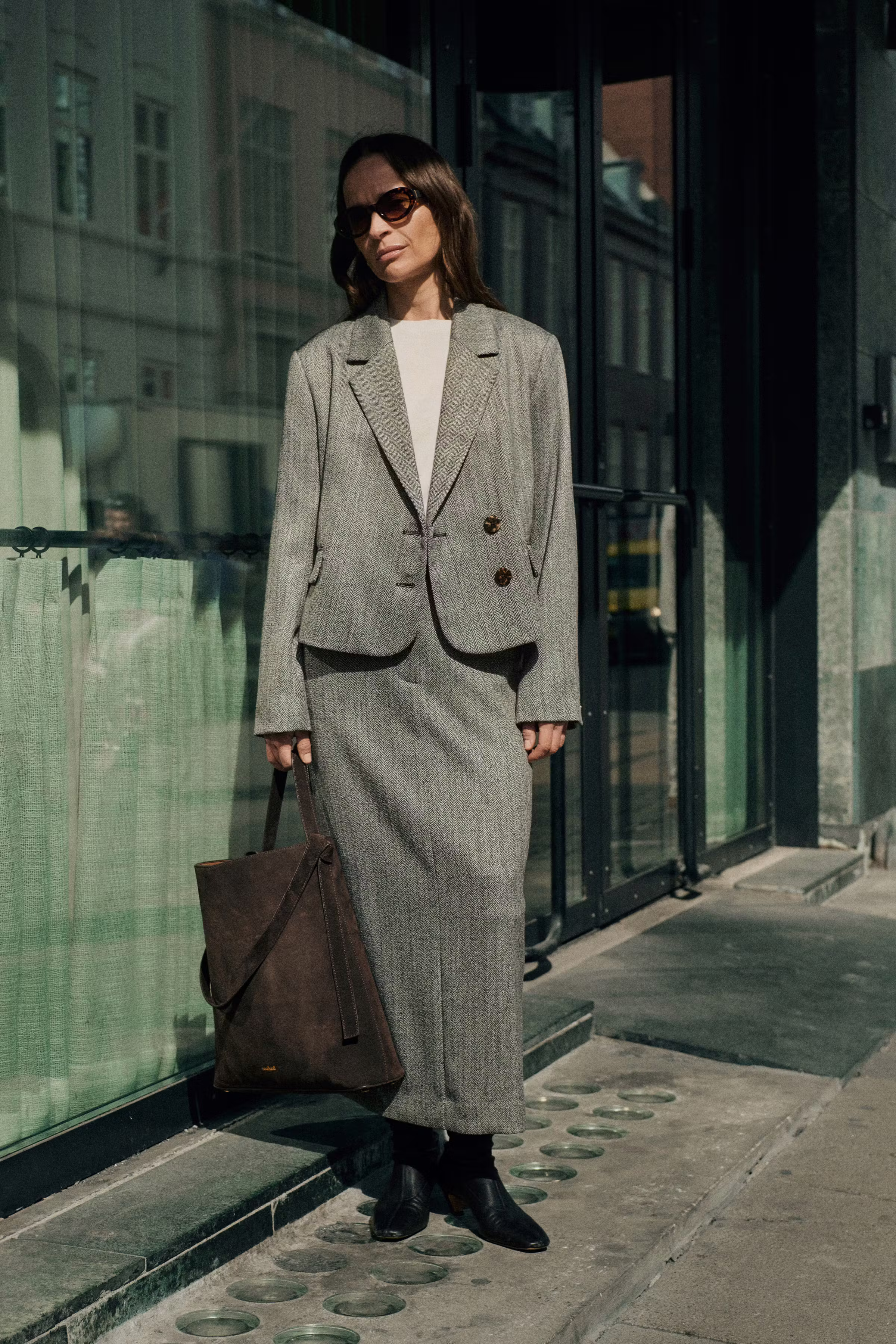 SLNanine Skirt LOCATION NONE 30408956-304513