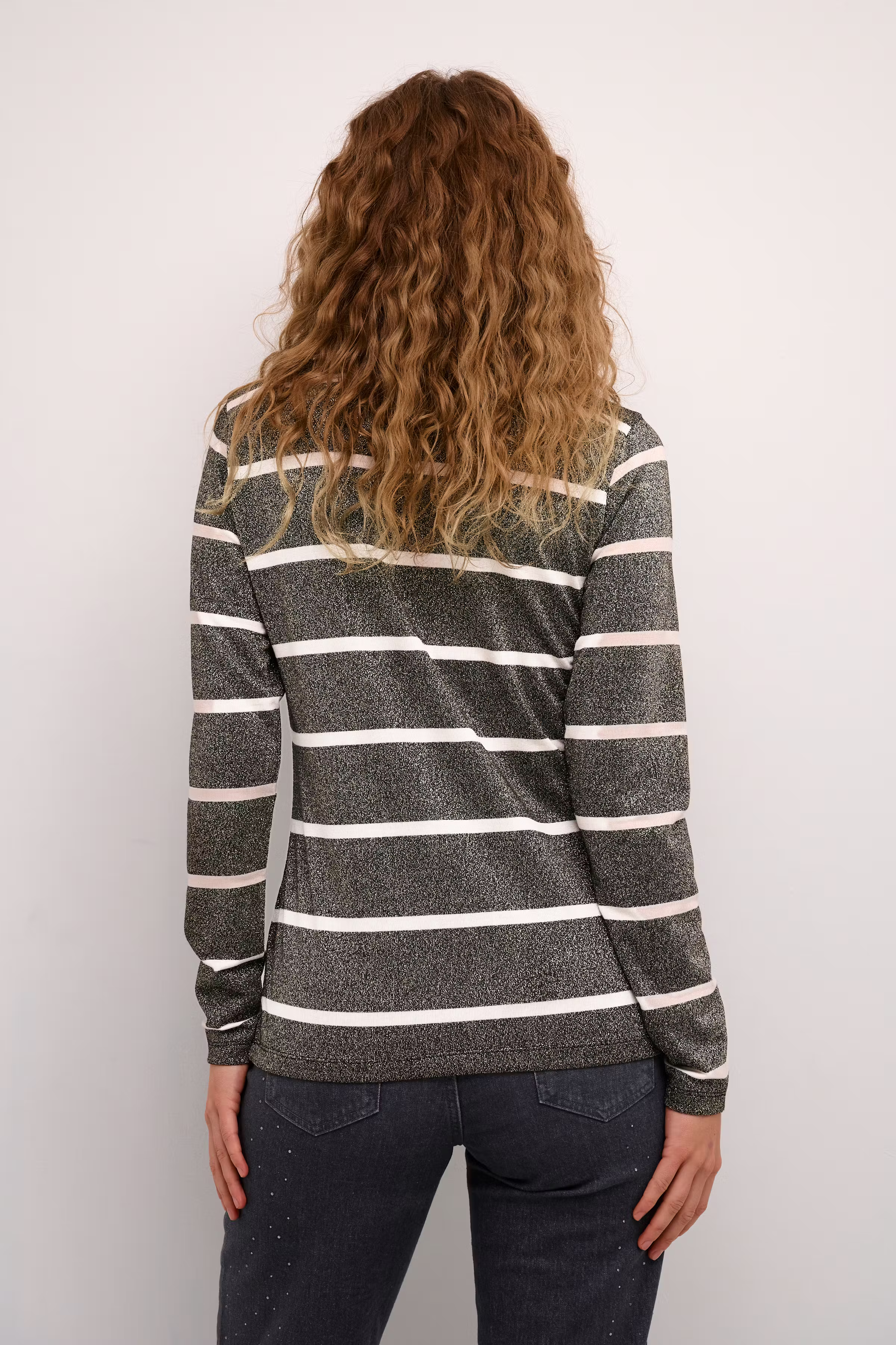 CUlura Glitter Blouse LOOKBOOK BACK 50111325-106756