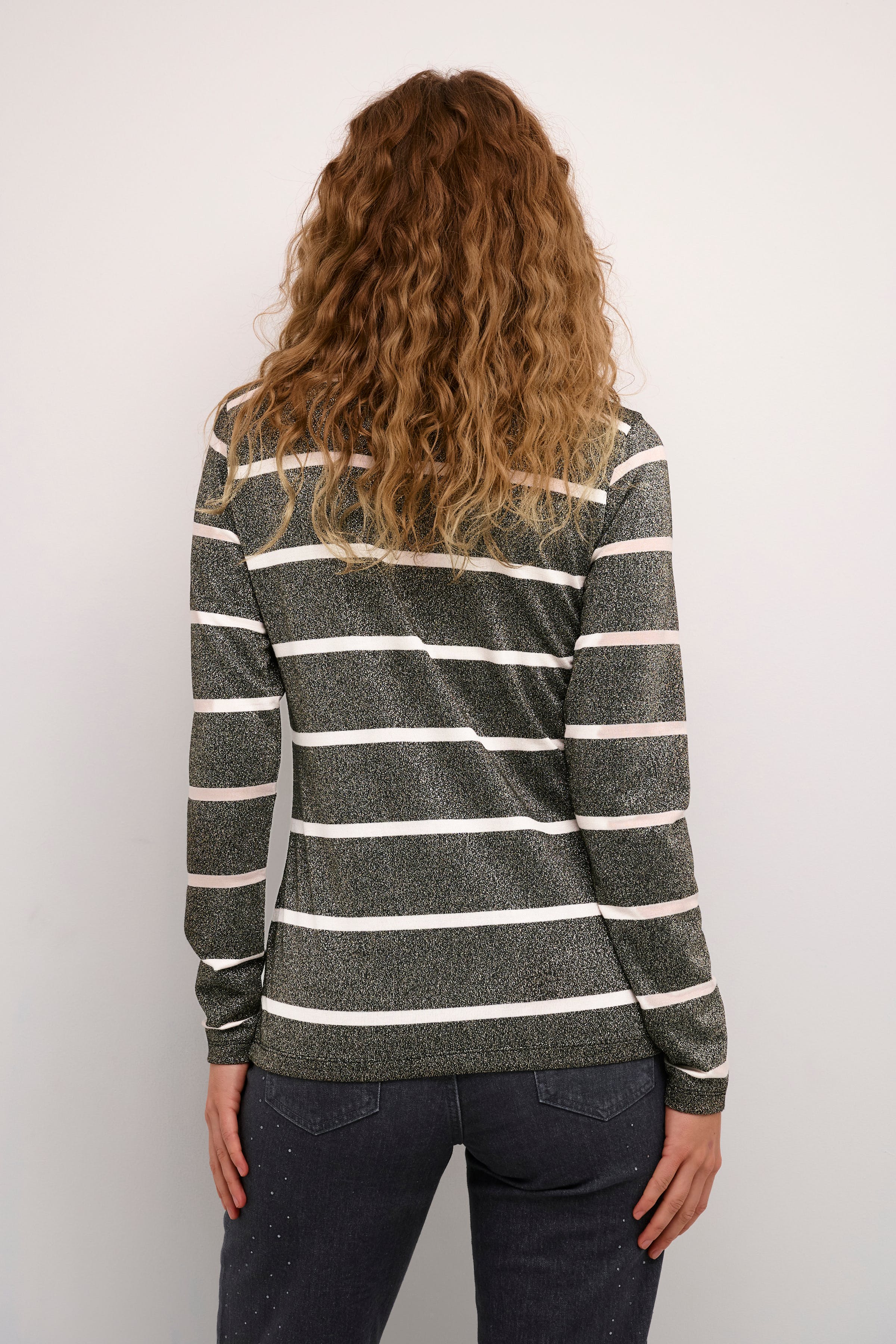 CUlura Glitter Blouse LOOKBOOK BACK 50111325-106756