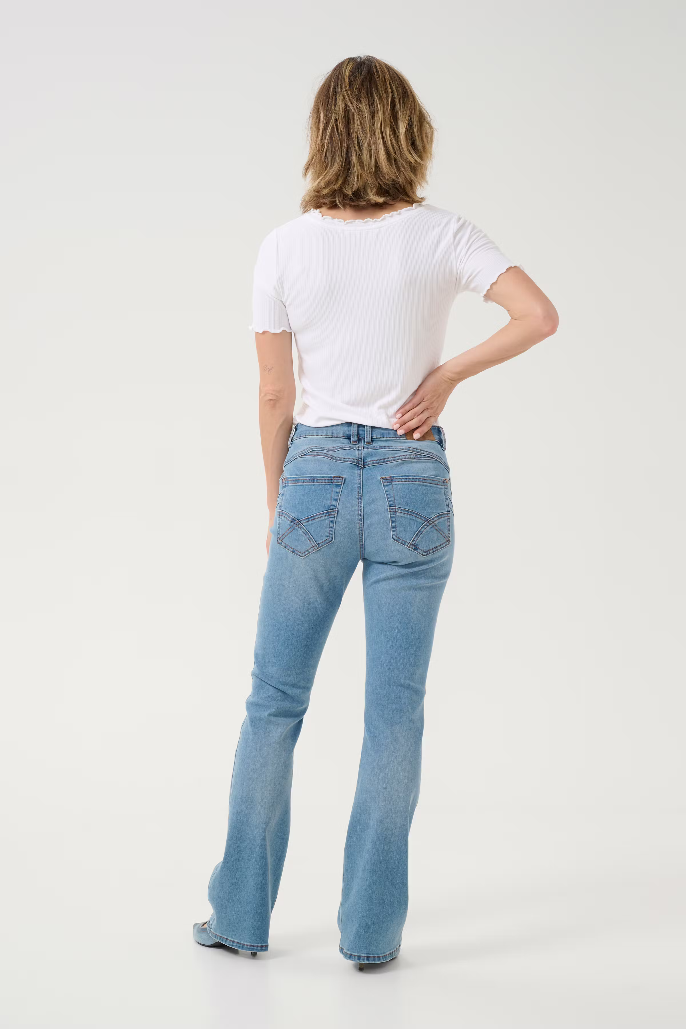 CRAmalie Bootcut Jeans LOOKBOOK BACK 10650697-104553