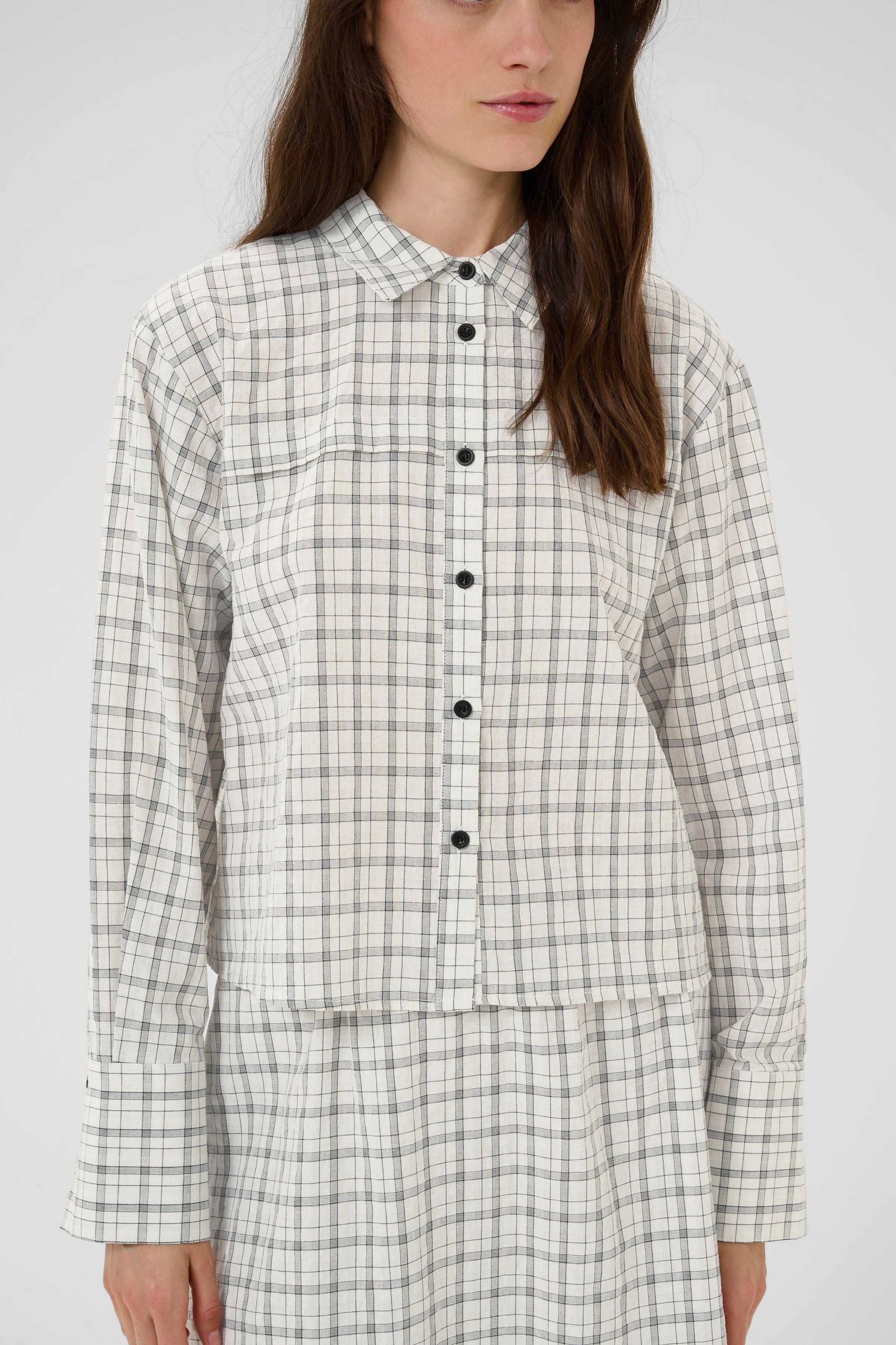 KBAlexandra Hemd LOOKBOOK DETAIL 10105822-108975