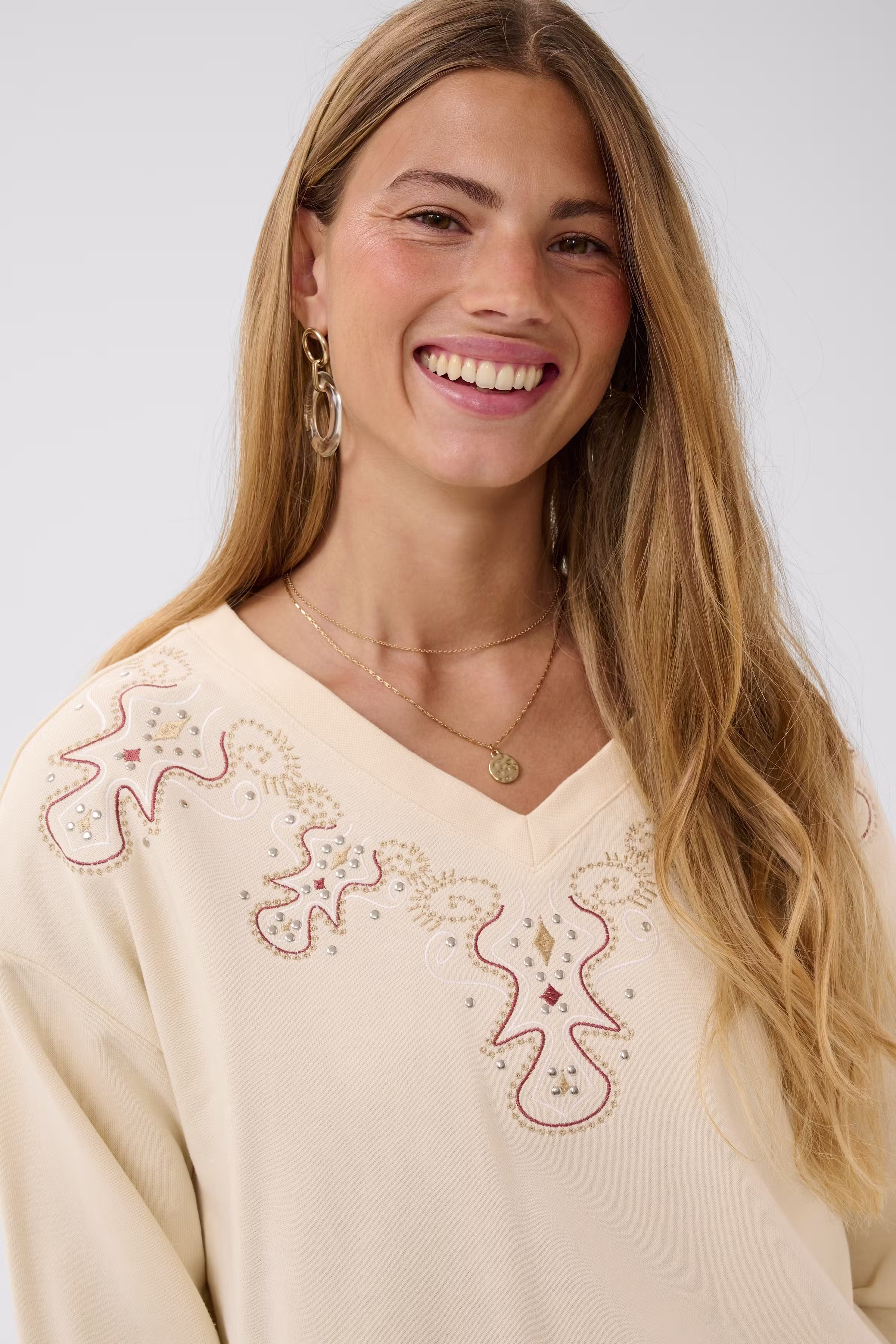 CRLuciana Sweatshirt LOOKBOOK DETAIL 10615194-131008