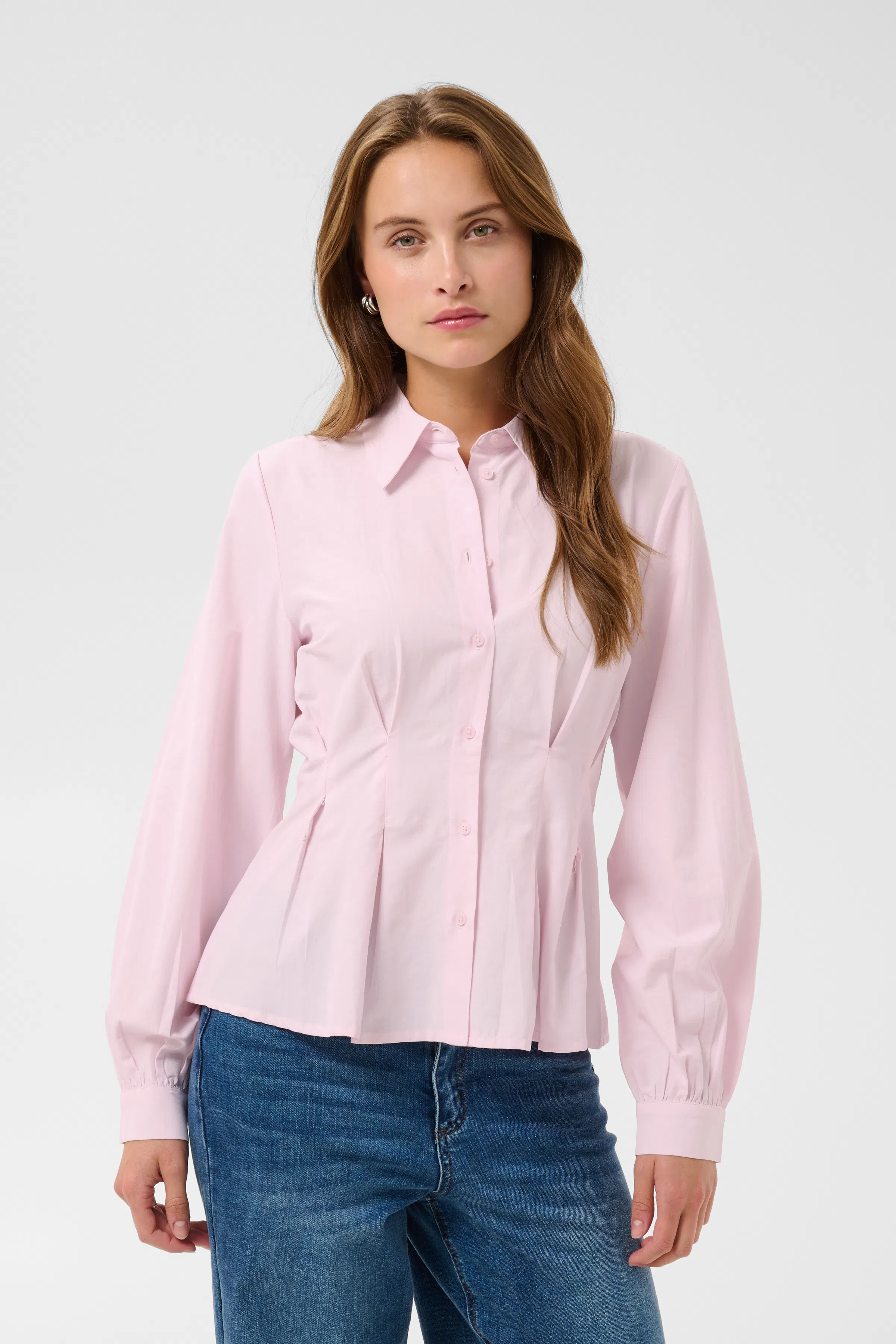 KAgiulia Skjorta LOOKBOOK FRONT 10513177-122905