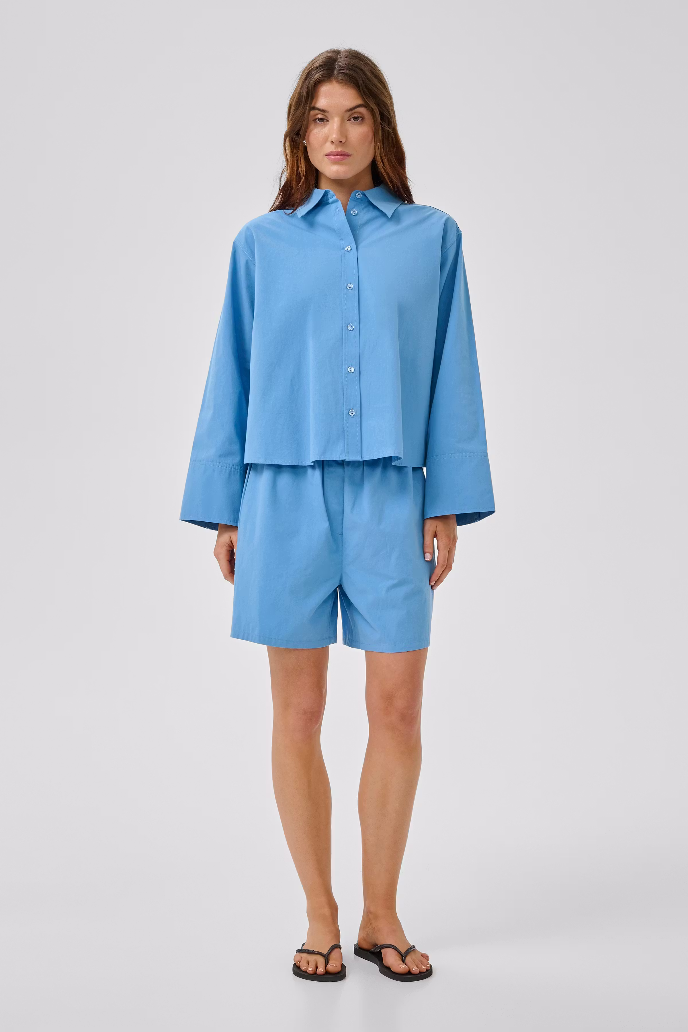 MWSunna Shorts LOOKBOOK FRONT 10705586-174030