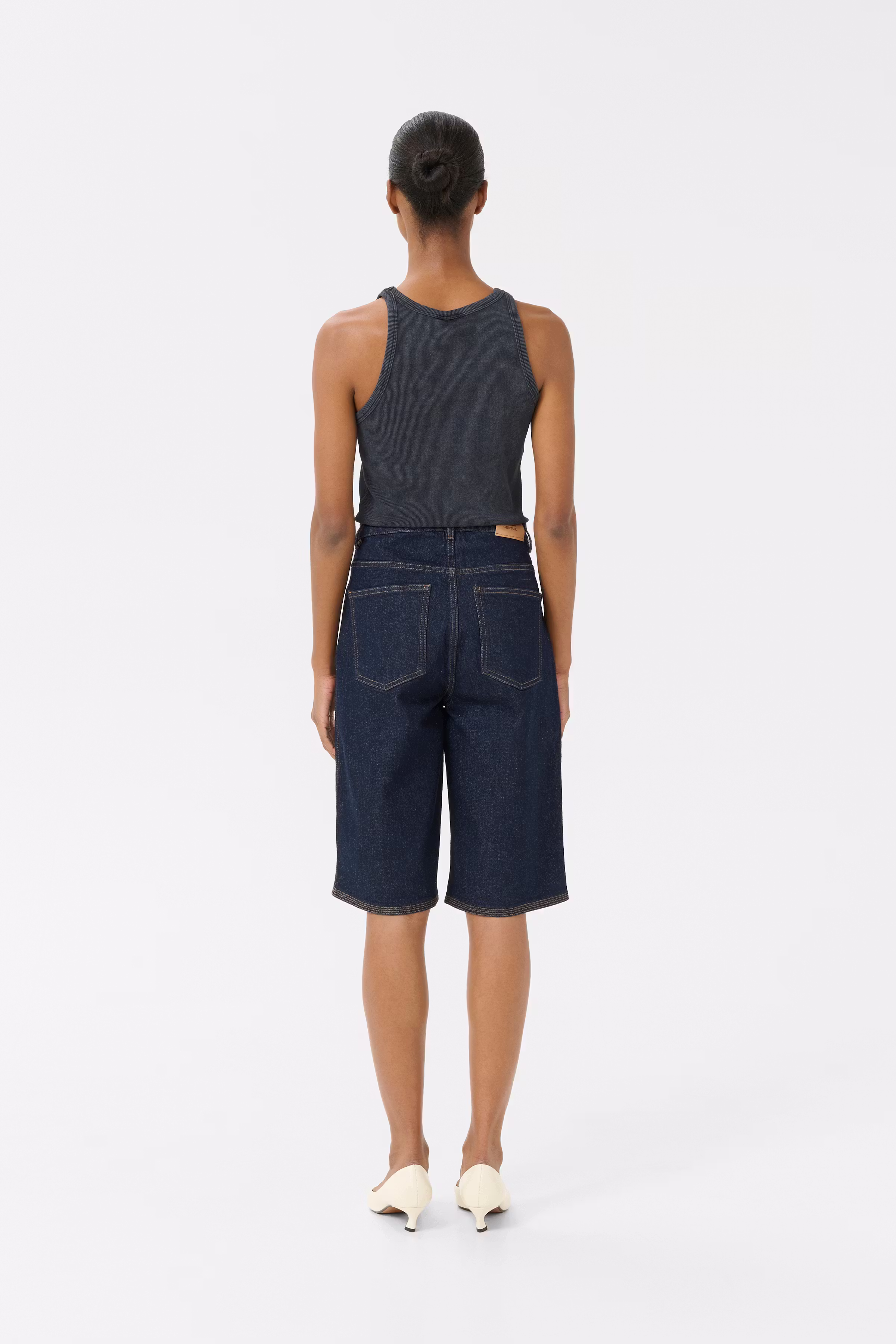 GZdrew Top LOOKBOOK BACK 10910365-107858