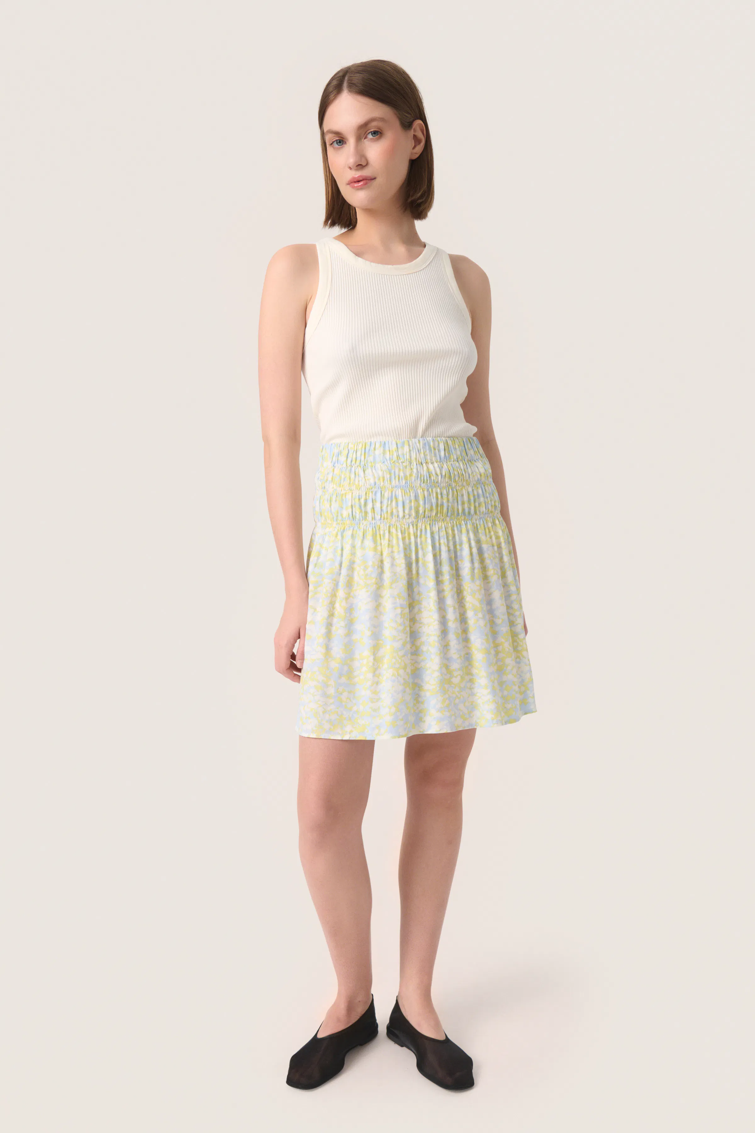 SLElonor Skirt in whisper white viscose
