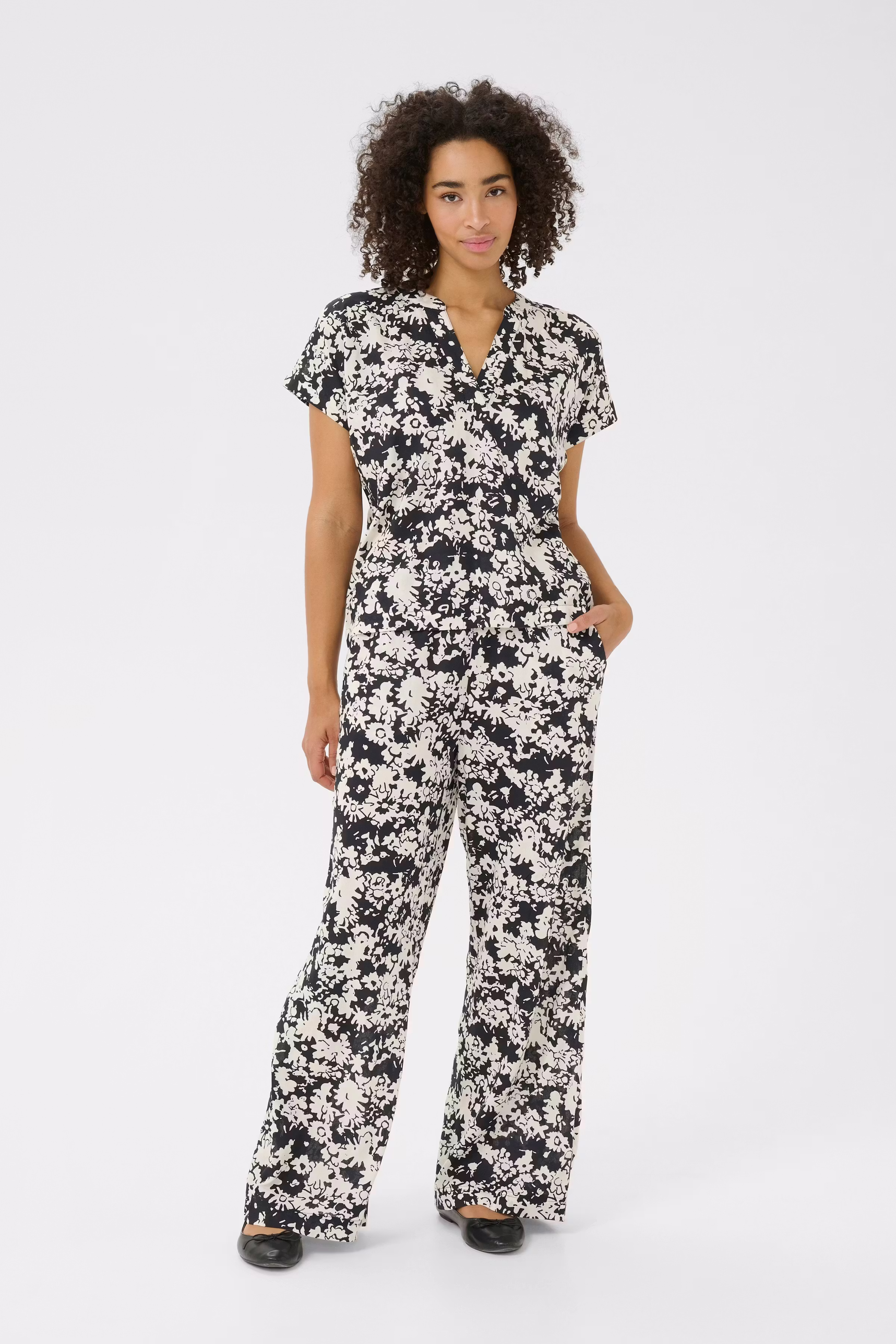 BPliah Blus LOOKBOOK FRONT 10590941-107507B