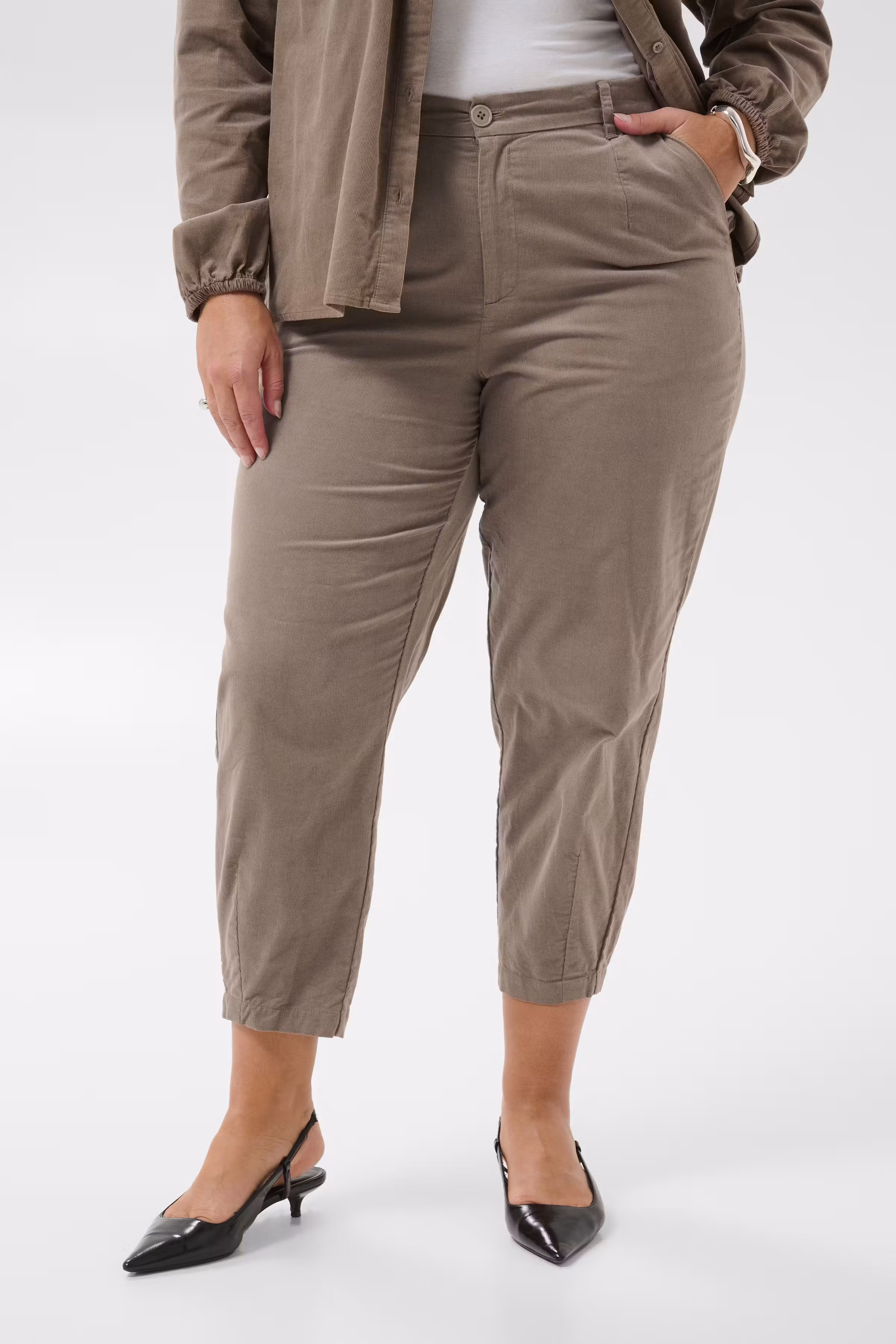 KCfanya Bukser LOOKBOOK FRONT 10584594-171311