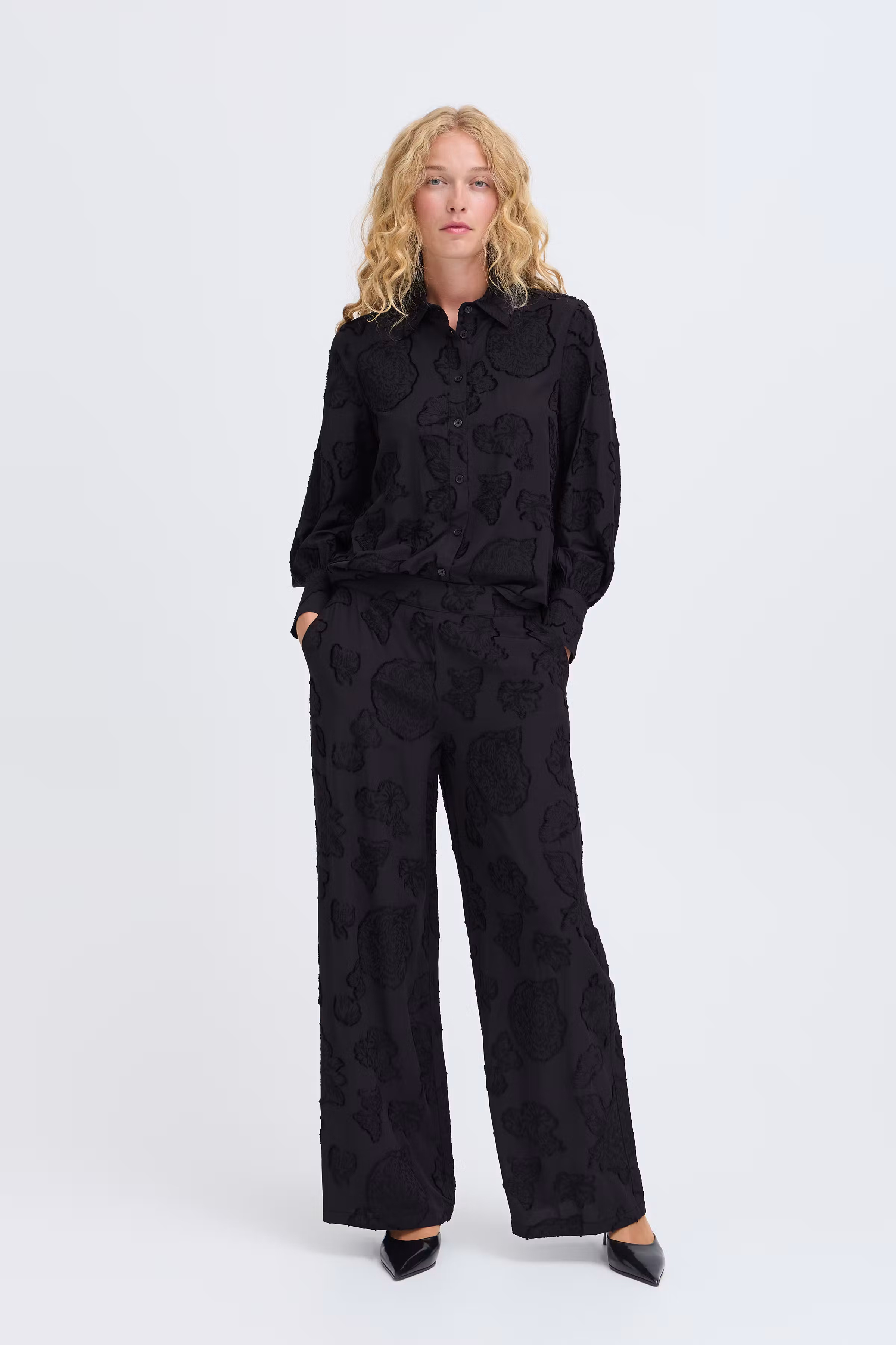 BYGURO Trousers LOOKBOOK FRONT 20819729-194008