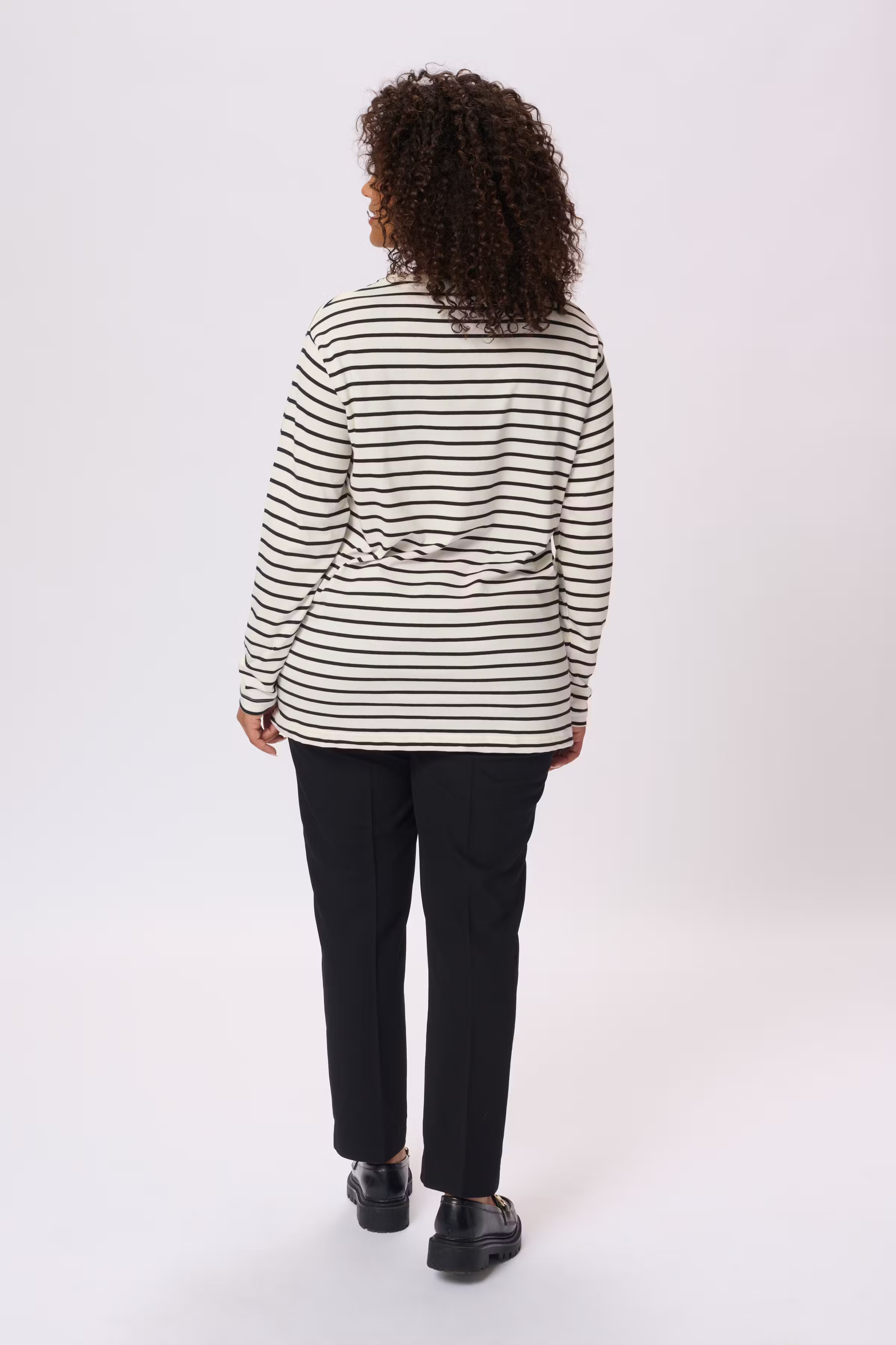 KCwinni Stribet Bluse LOOKBOOK BACK 10581775-104655