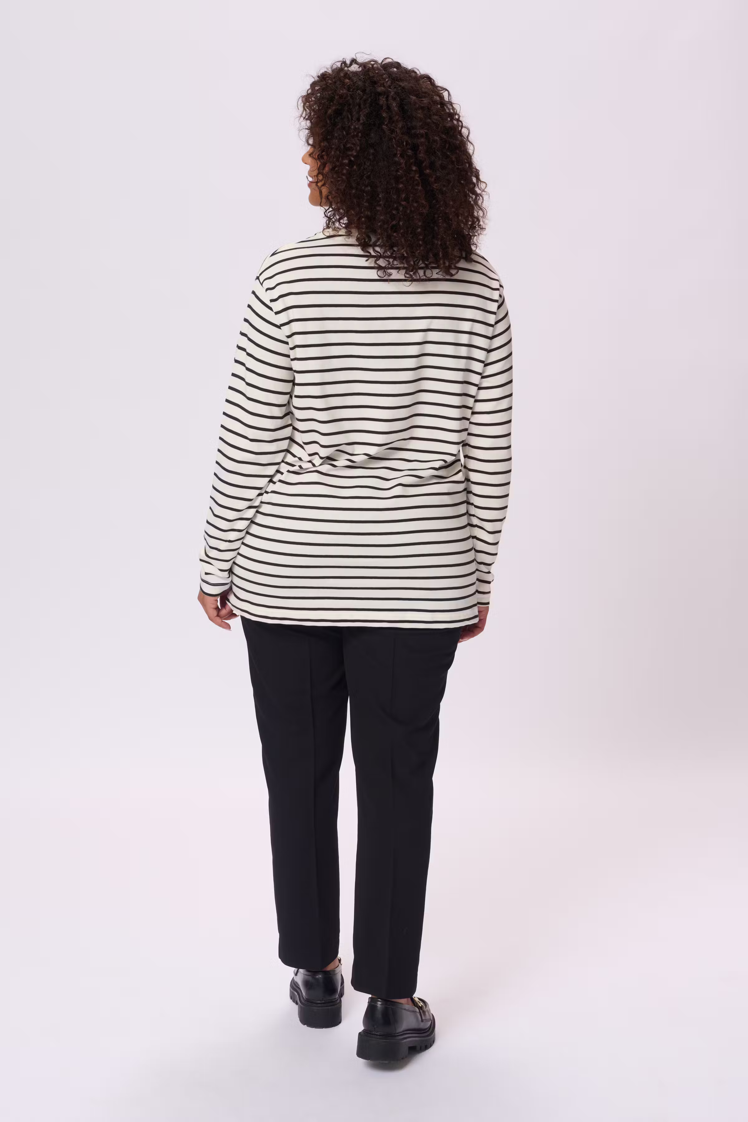 KCwinni Stribet Langærmet T-shirt LOOKBOOK BACK 10581775-104655