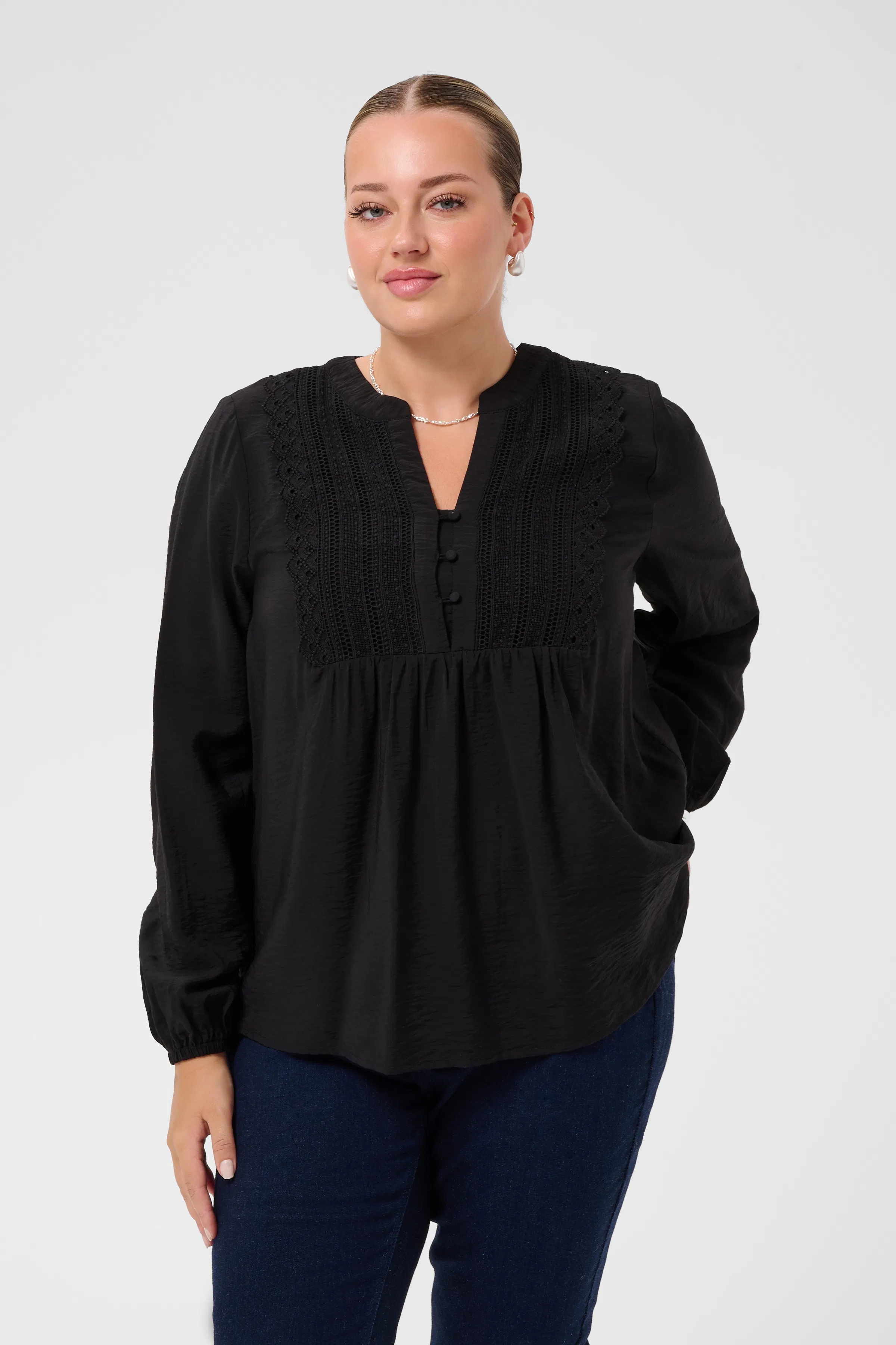 KCgaline Bluse LOOKBOOK FRONT 10584403-100121