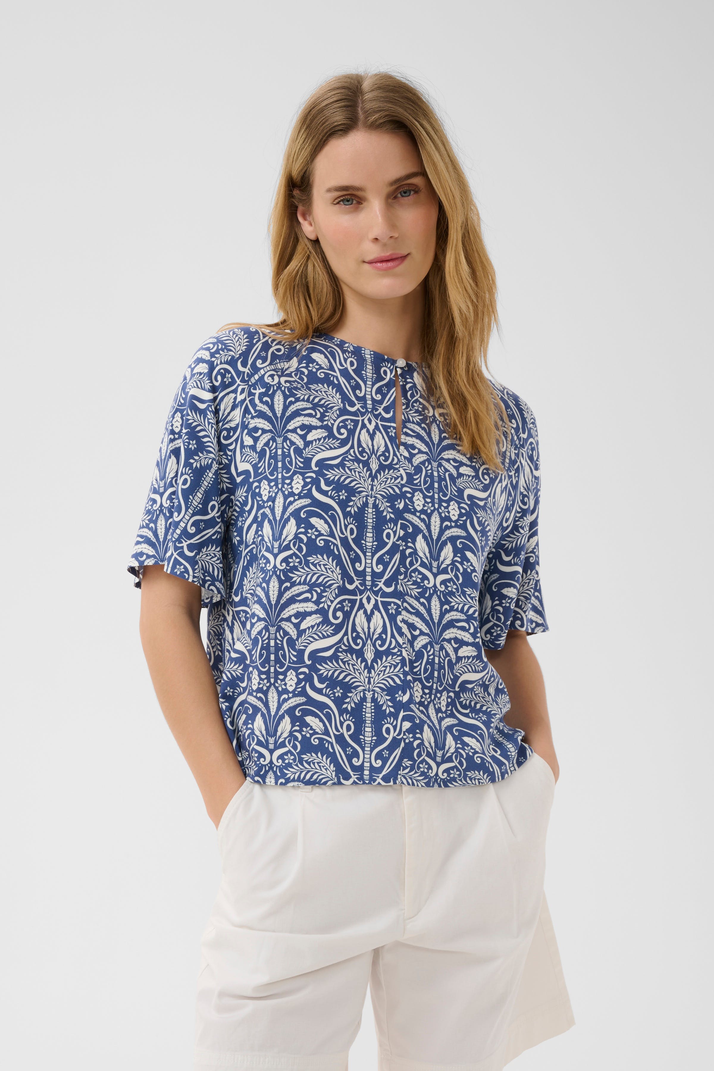 BertelinePW Blus LOOKBOOK FRONT 30310593-304946