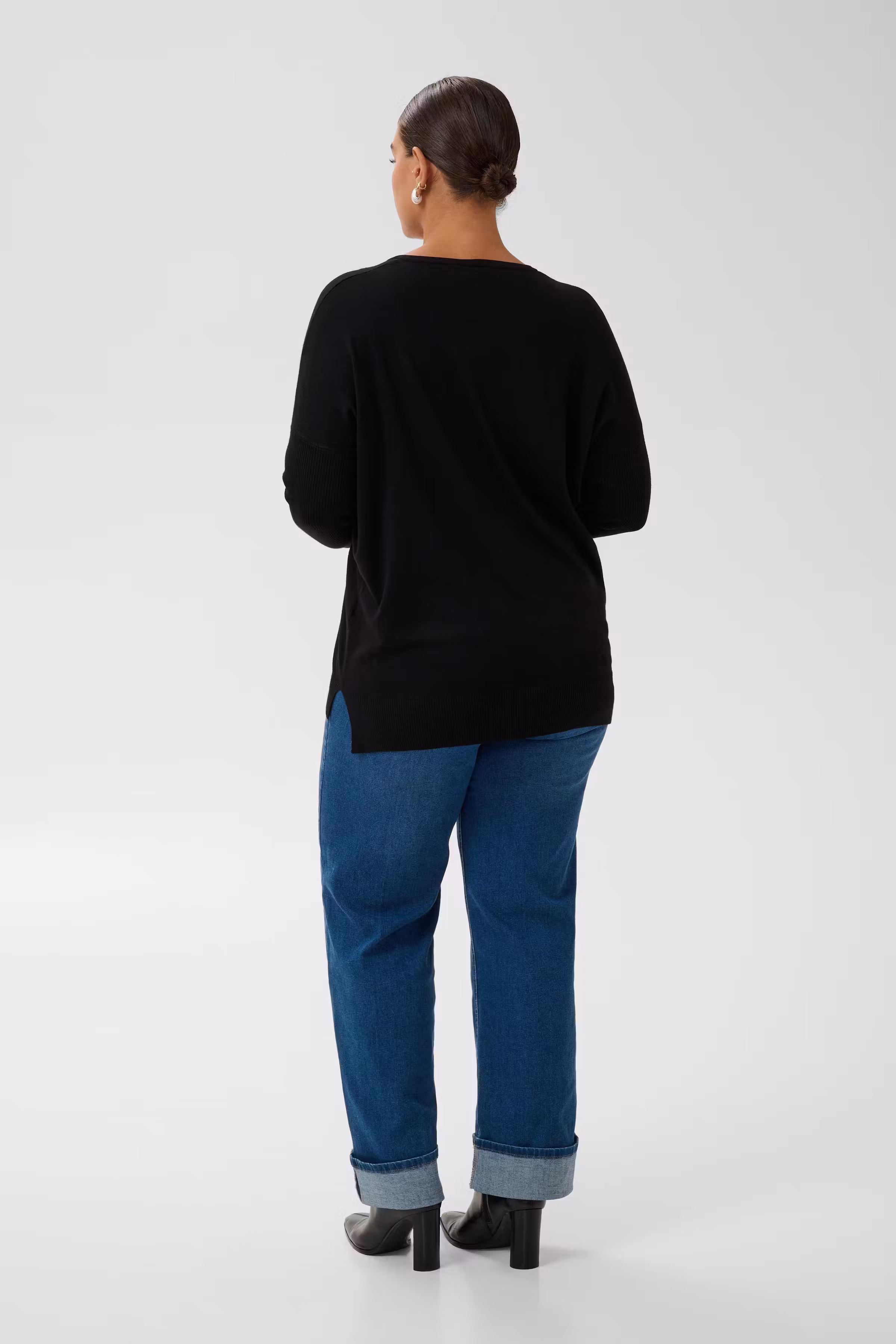 KCmachi Pullover LOOKBOOK BACK 10580129-100761